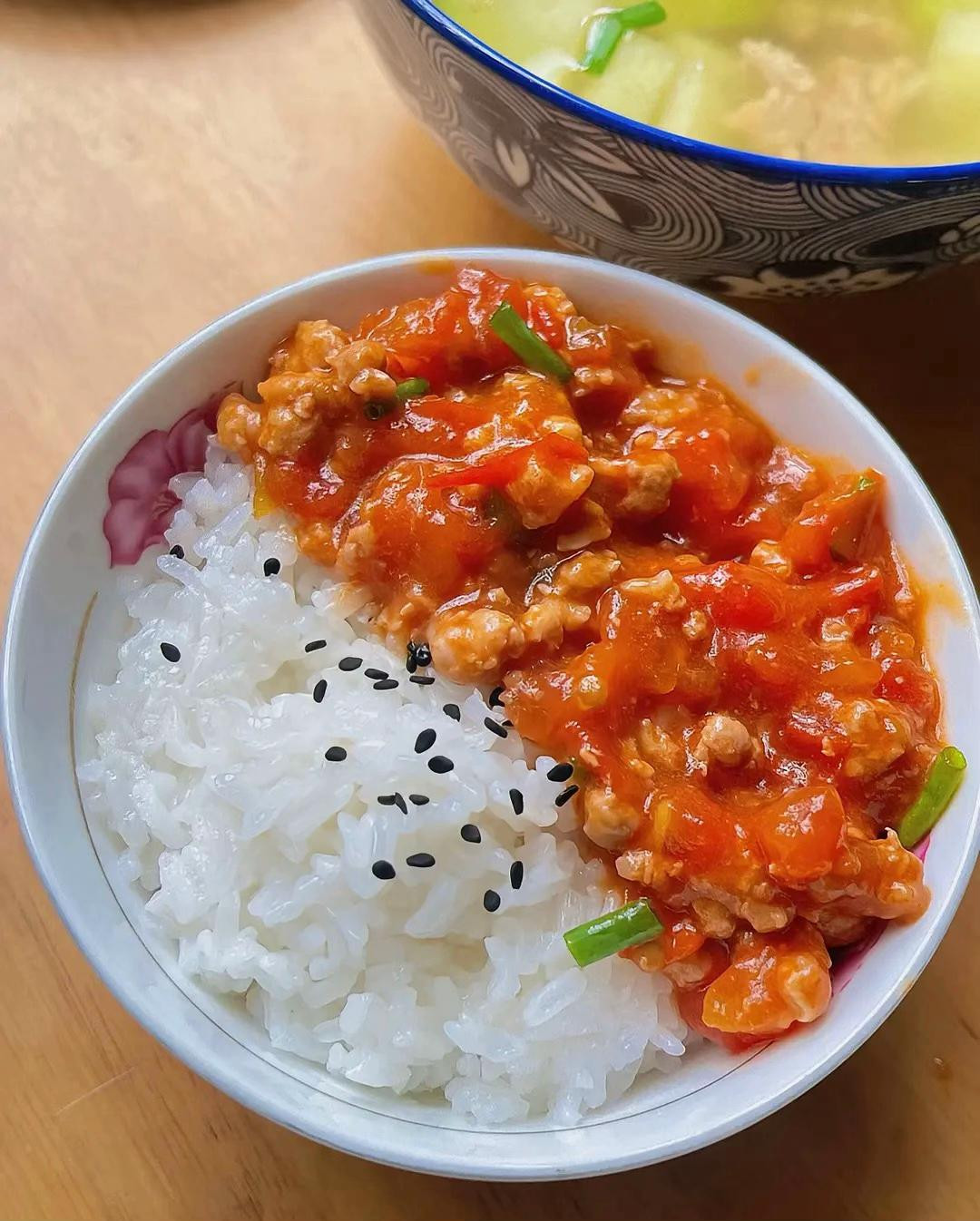 Thịt Băm Sốt Cà Chua Ngon Mềm, Đậm Đà Hương Vị