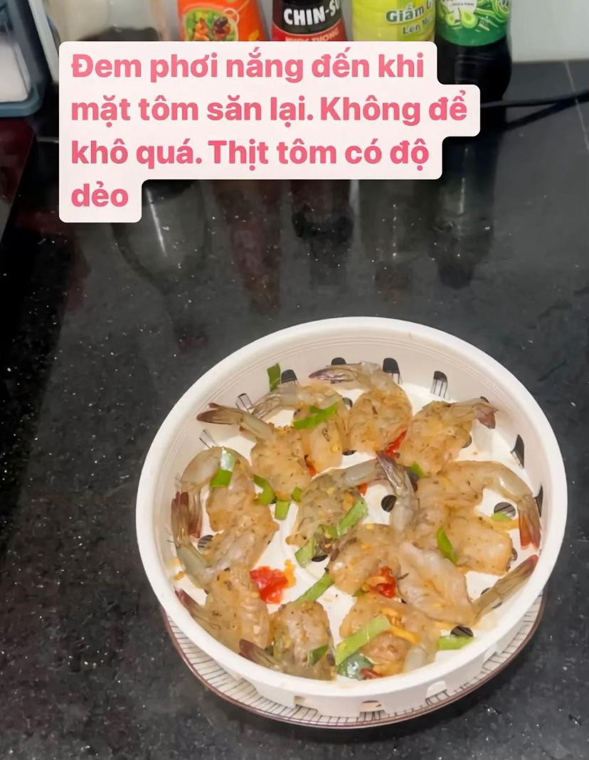 Tôm Một Nắng Đậm Đà Hương Vị Tết