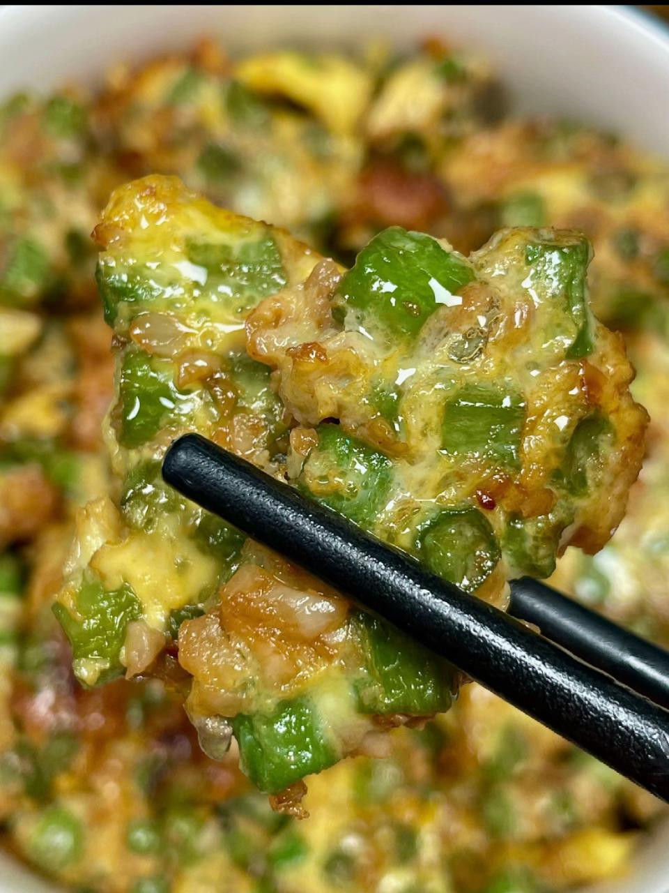 Trứng Xào Đậu Que Ngon Ngất Ngây