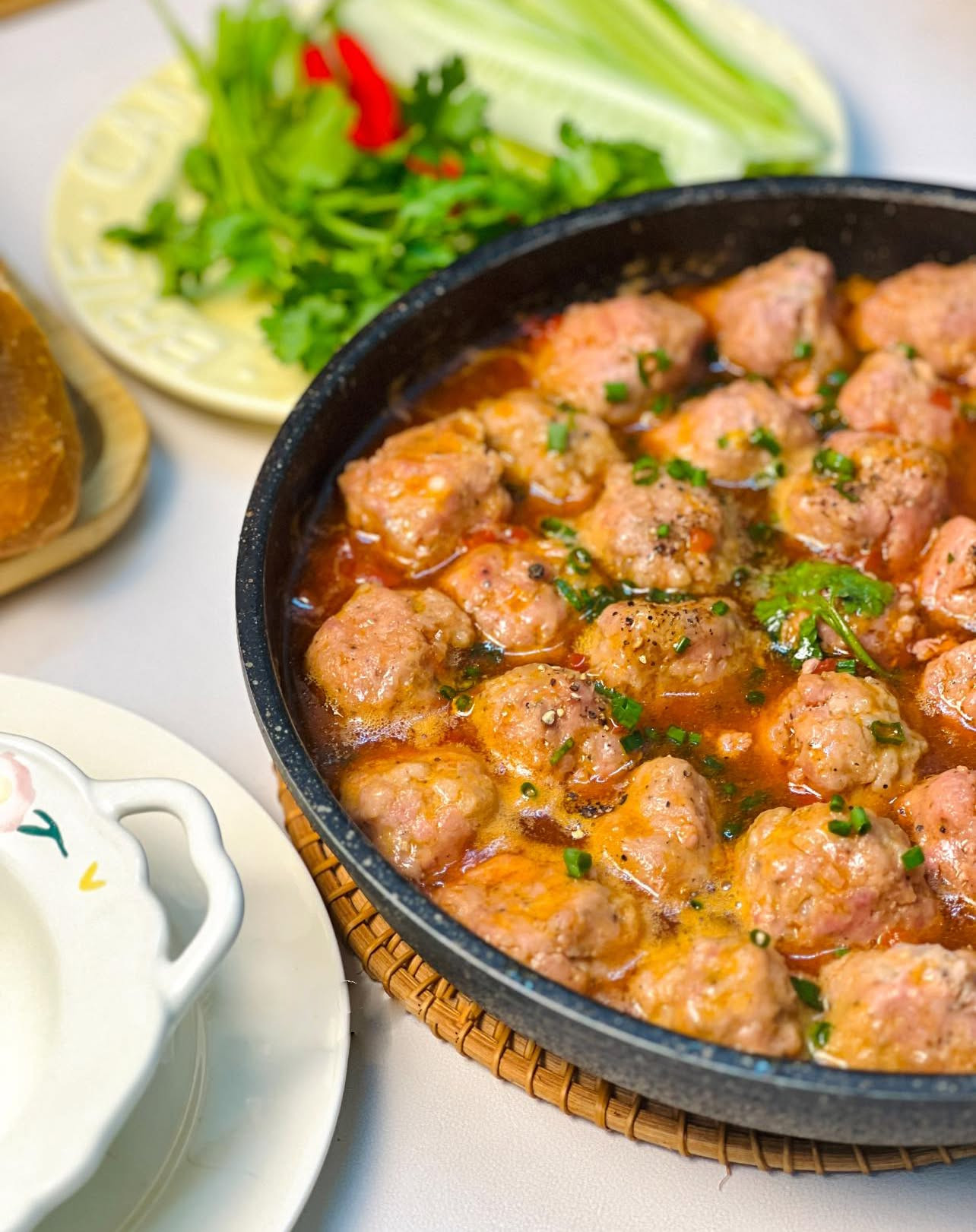 Xíu Mại Thơm Ngon Hòa Quyện Hương Vị Đậm Đà