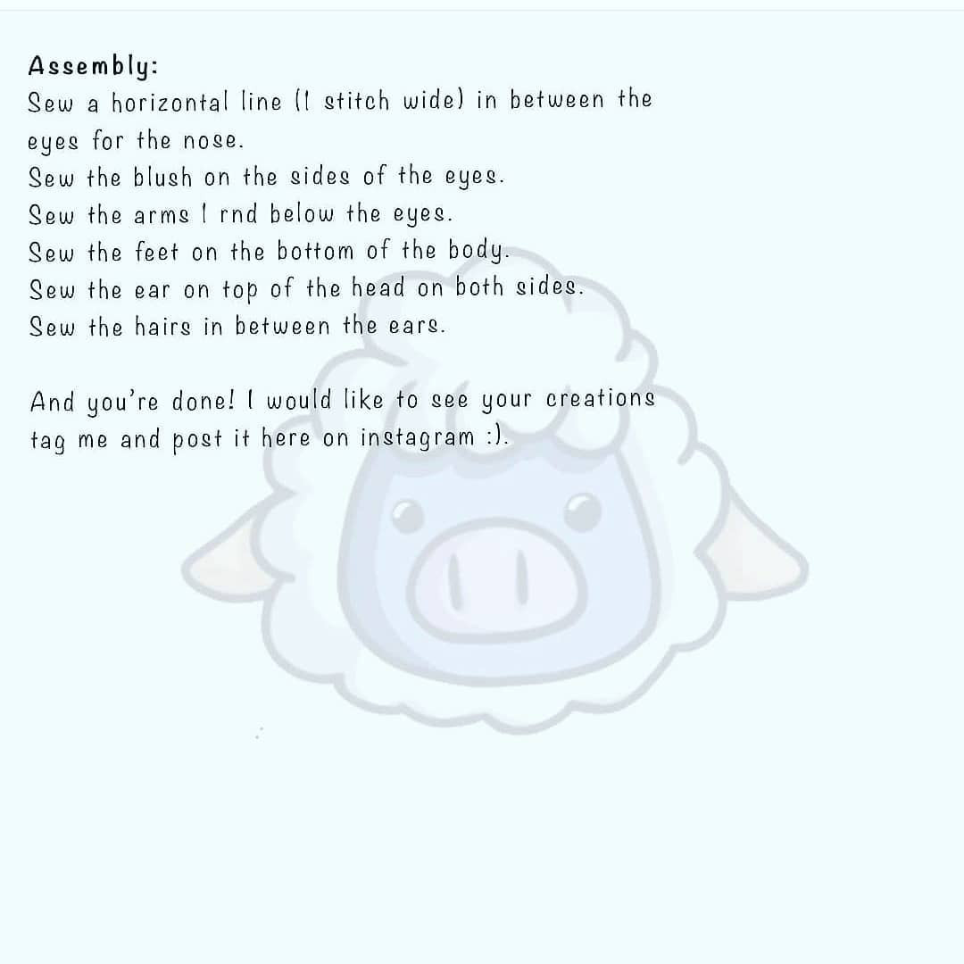 Adorable Crochet Bunny with Carrot: Free Pattern Guide