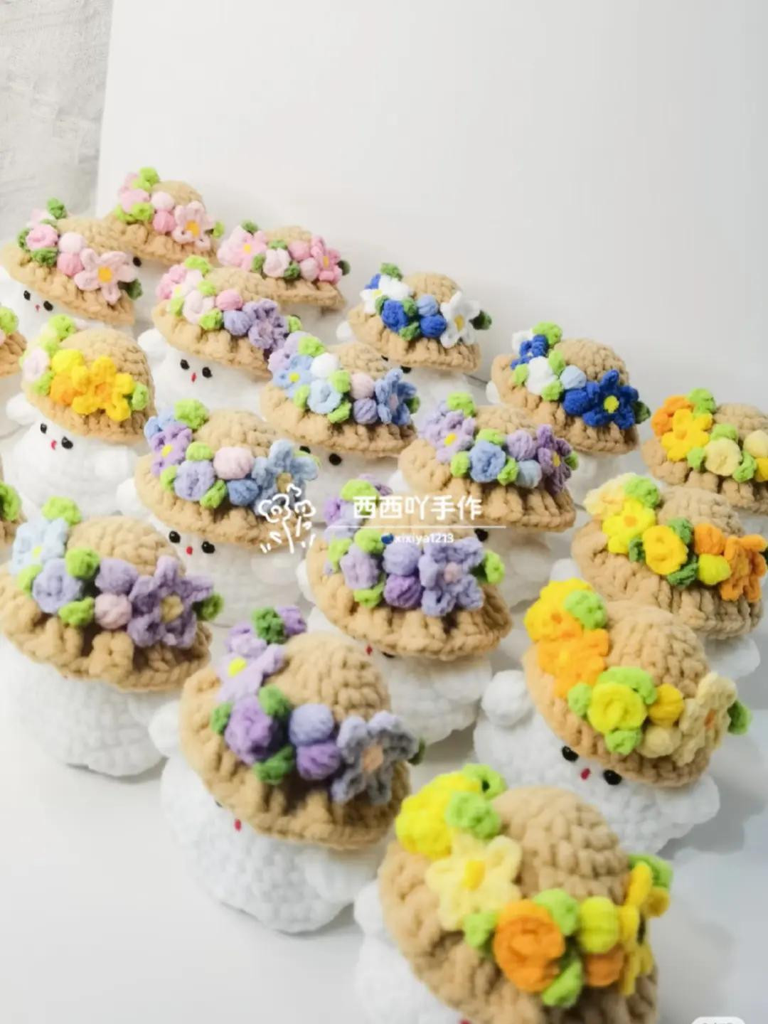 Adorable Crochet Ghosts with Colorful Flower Hats