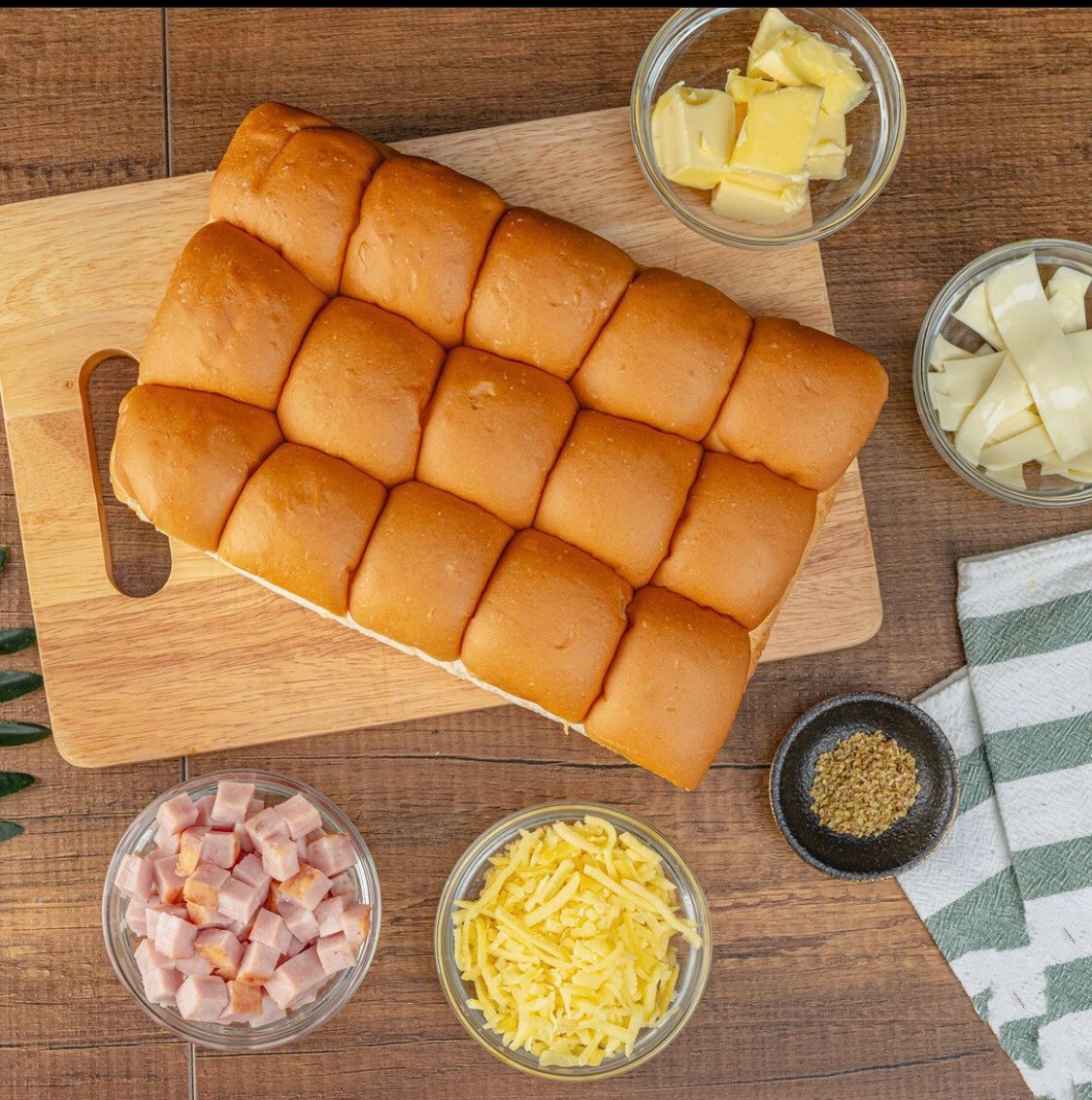 Bánh Mì Nướng Phô Mai Thơm Ngậy Giòn Tan