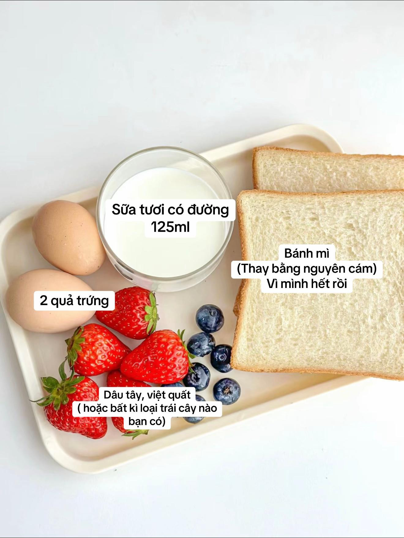 Bánh Mì Trái Cây Nướng Ngon Lành Cho Bữa Sáng