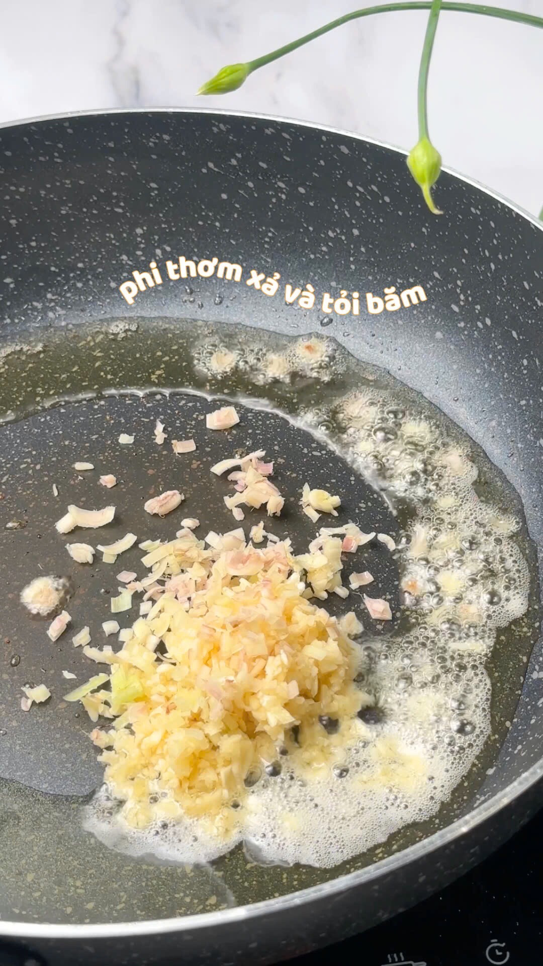 Bé Bè Xốt Me Giòn Rụm Đậm Đà