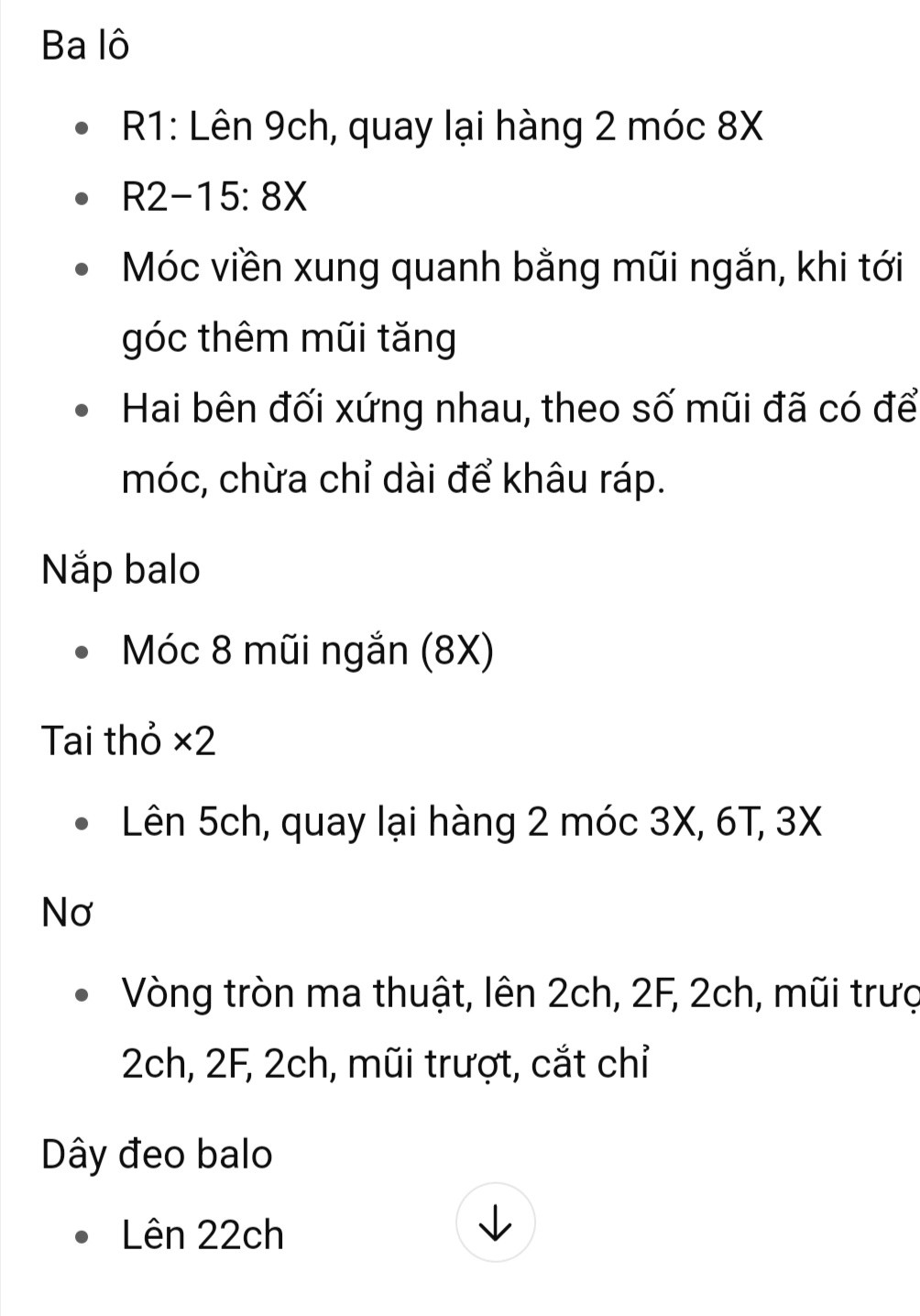 Búp bê heo móc len dễ thương với trang phục màu sắc nổi bật