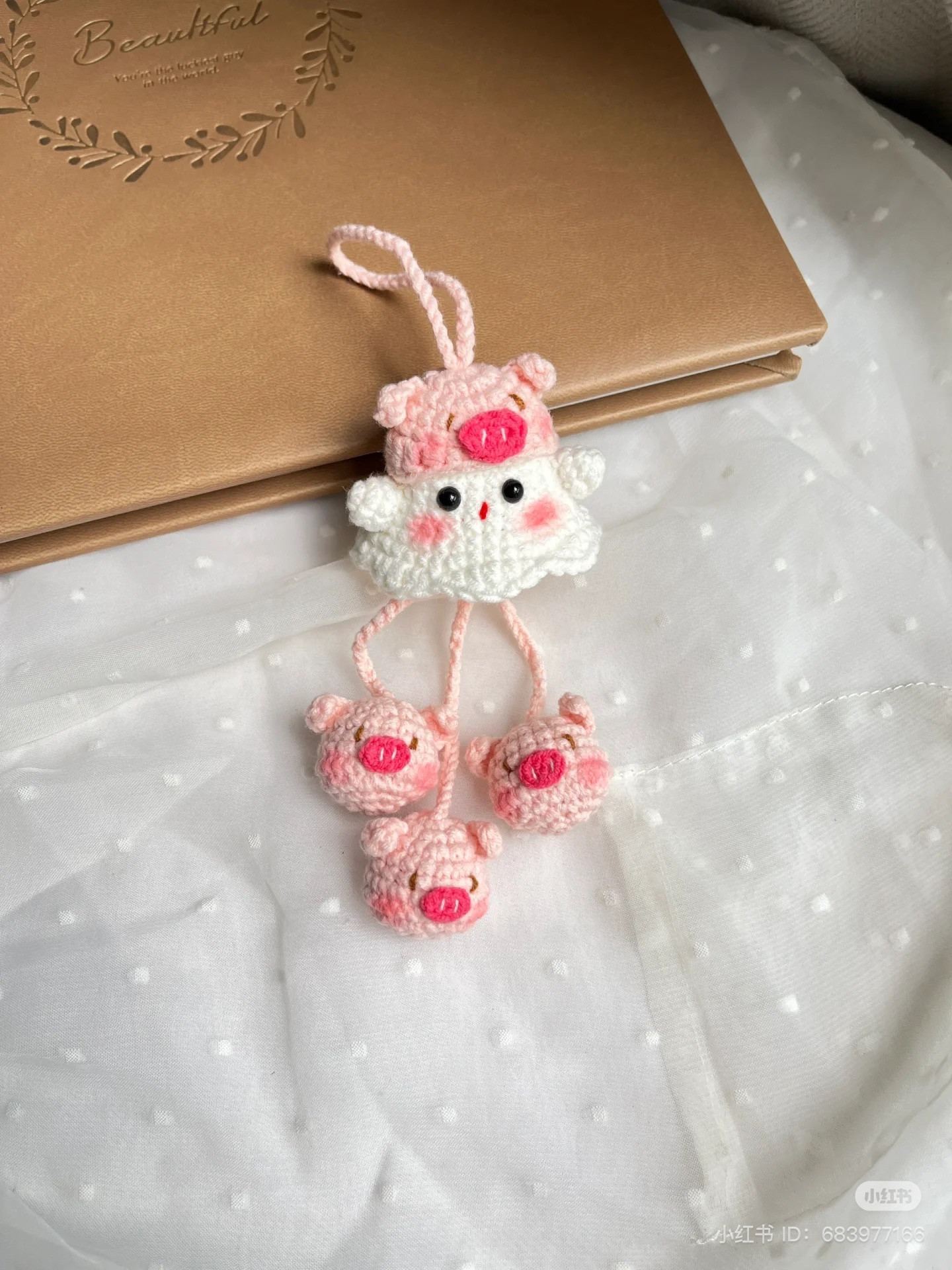 Búp bê nấm len xinh xắn cho những người yêu thích thủ công