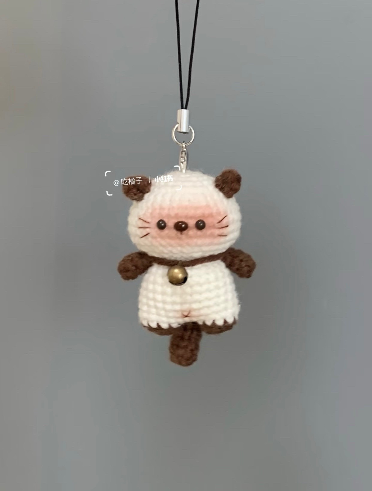 Cách móc len móc khoá mèo dễ thương và đáng yêu