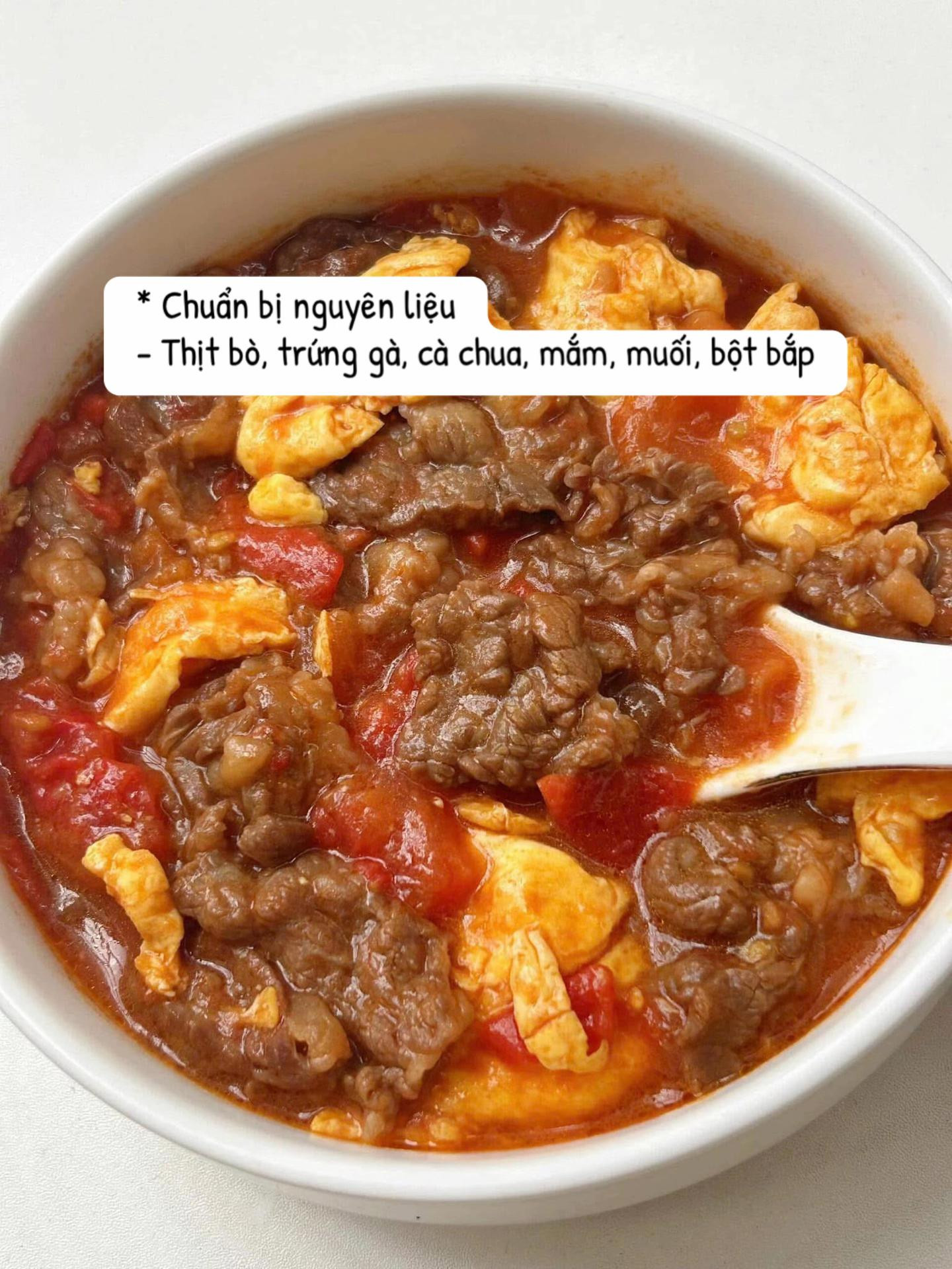 Canh bò trứng cà chua - Hương vị hòa quyện độc đáo