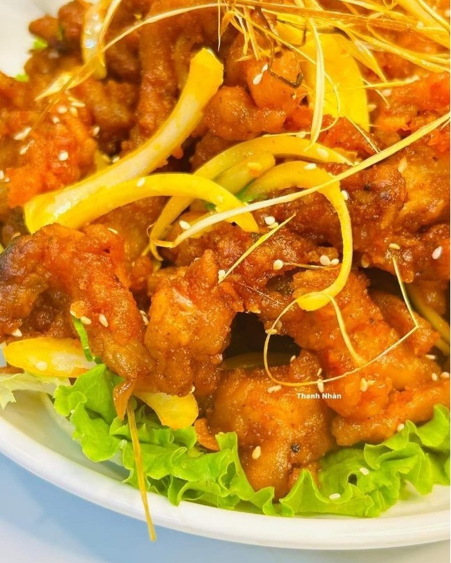 CHÂN GÀ CHIÊN MẮM SỐT CAM