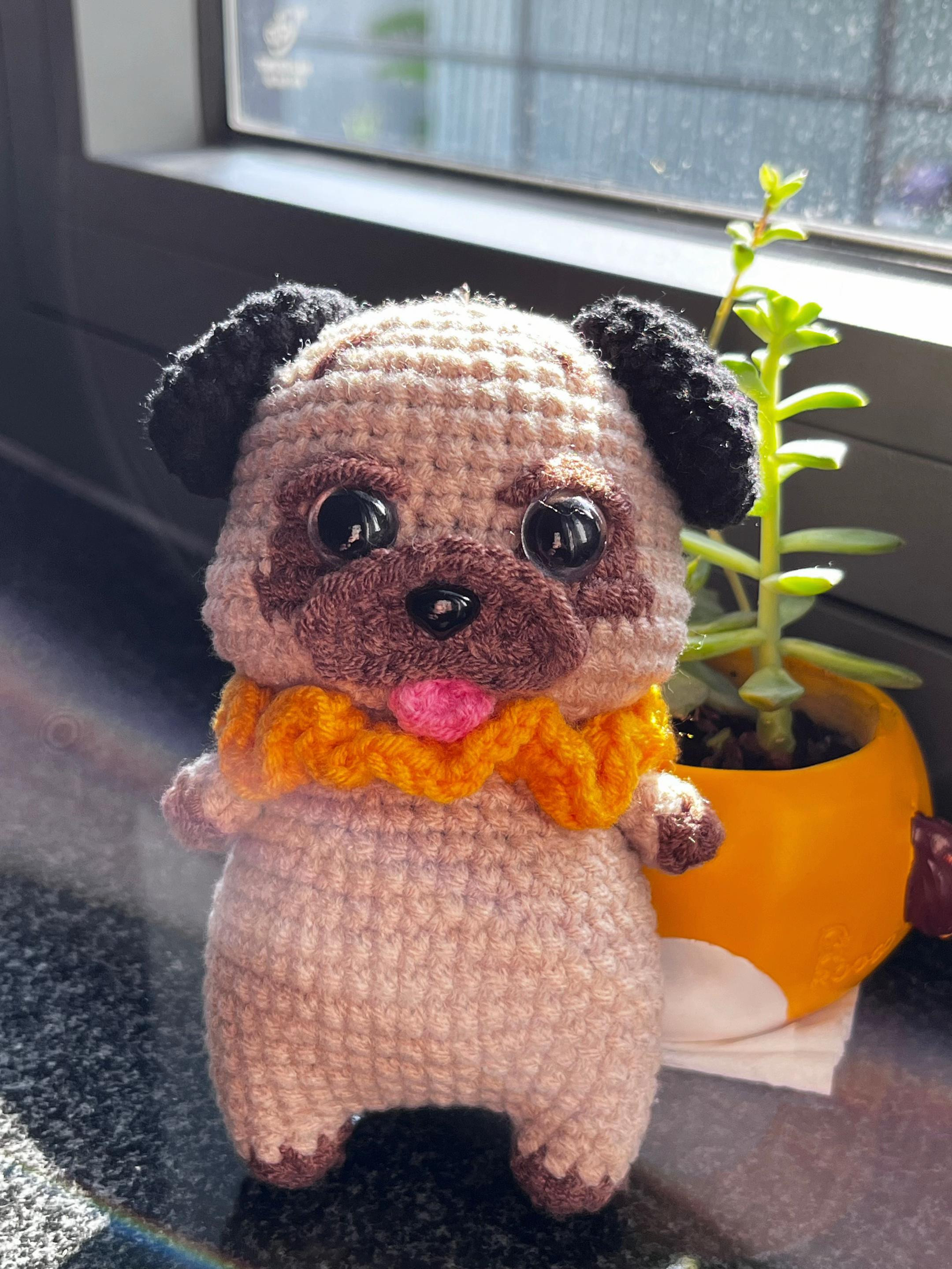 Chart bé Pug cho ai cần nhooo😍