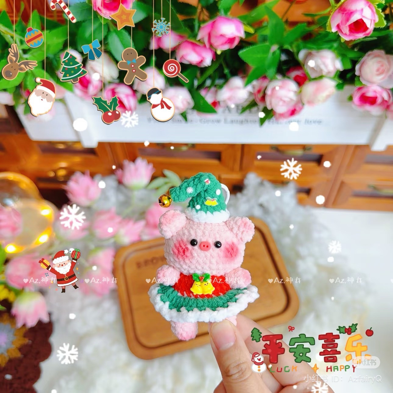 Chart heo cosplay giáng sinh cho bạn nào cần ạ