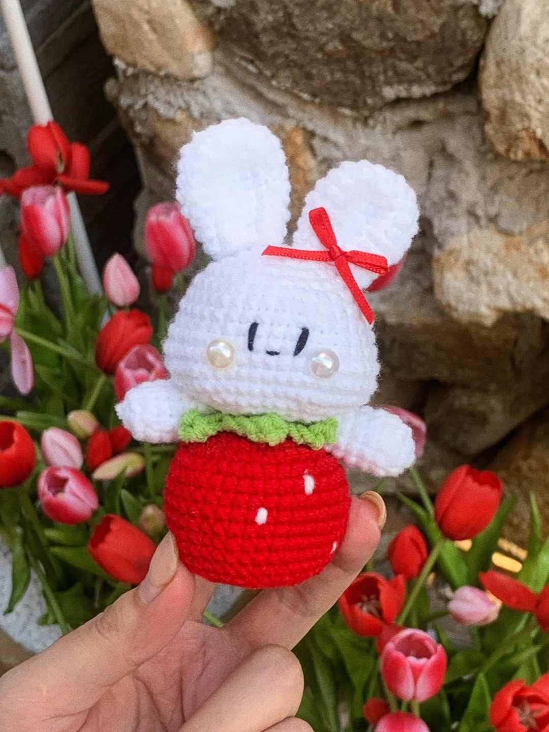 Chart móc khoá thỏ Dâu 🍓