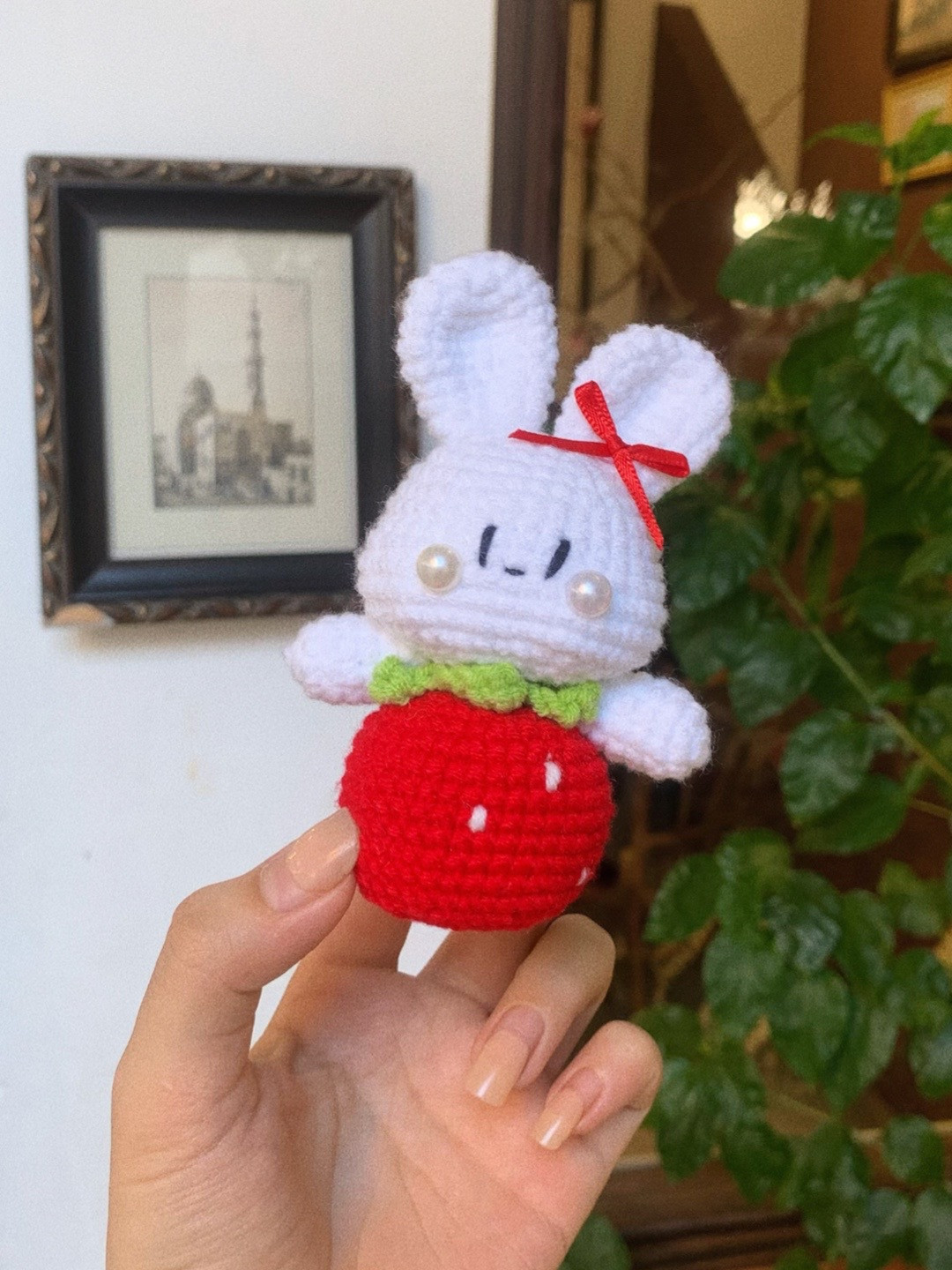 Chart móc khoá thỏ Dâu 🍓