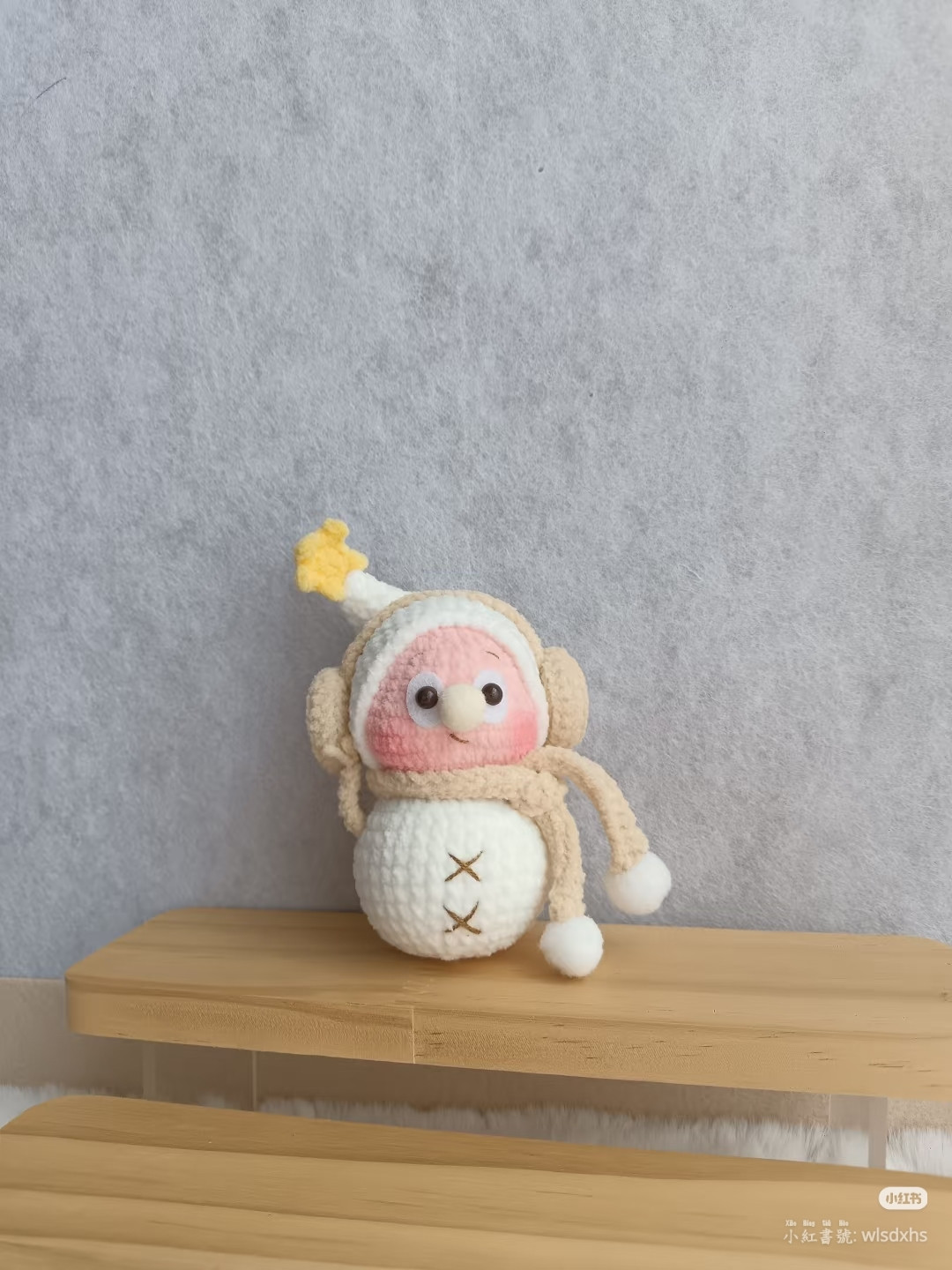 Chart móc len búp bê ngôi sao dễ thương cho fanpage Tuka crochet