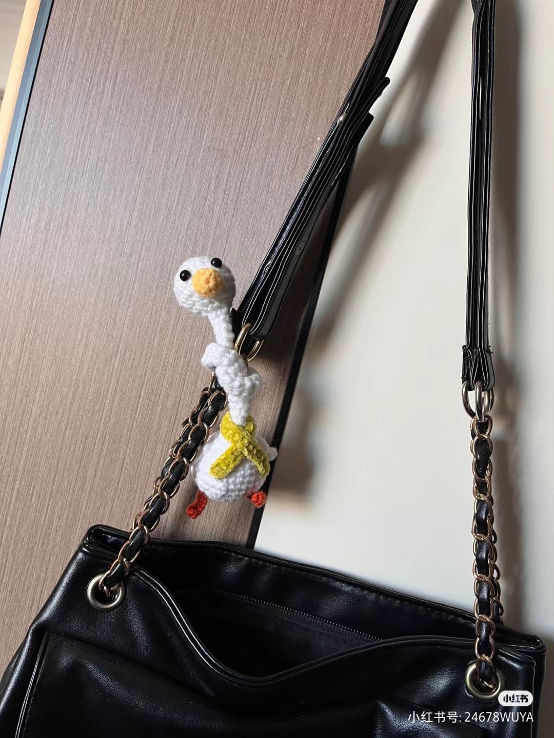 Chart Móc Len Vịt Cổ Dài Đáng Yêu Cho Người Mới Bắt Đầu