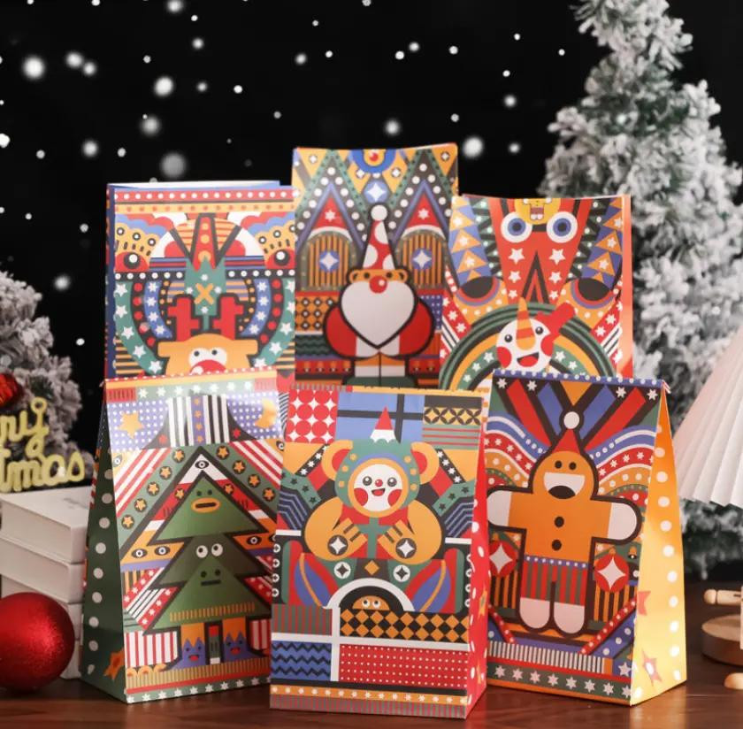 Christmas Yarn Patterns and Decoration Accessories for Festive Crafting