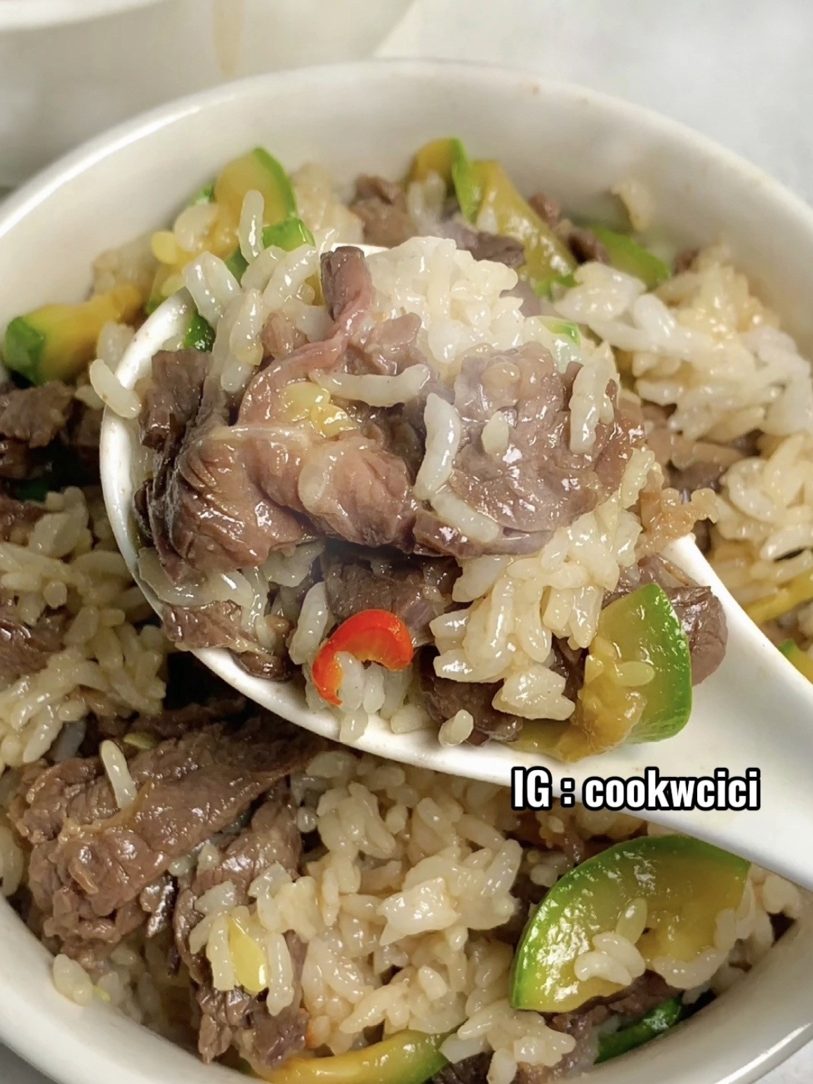 Cơm Bò Xào Bí Ngòi Thơm Ngon Hoàn Hảo