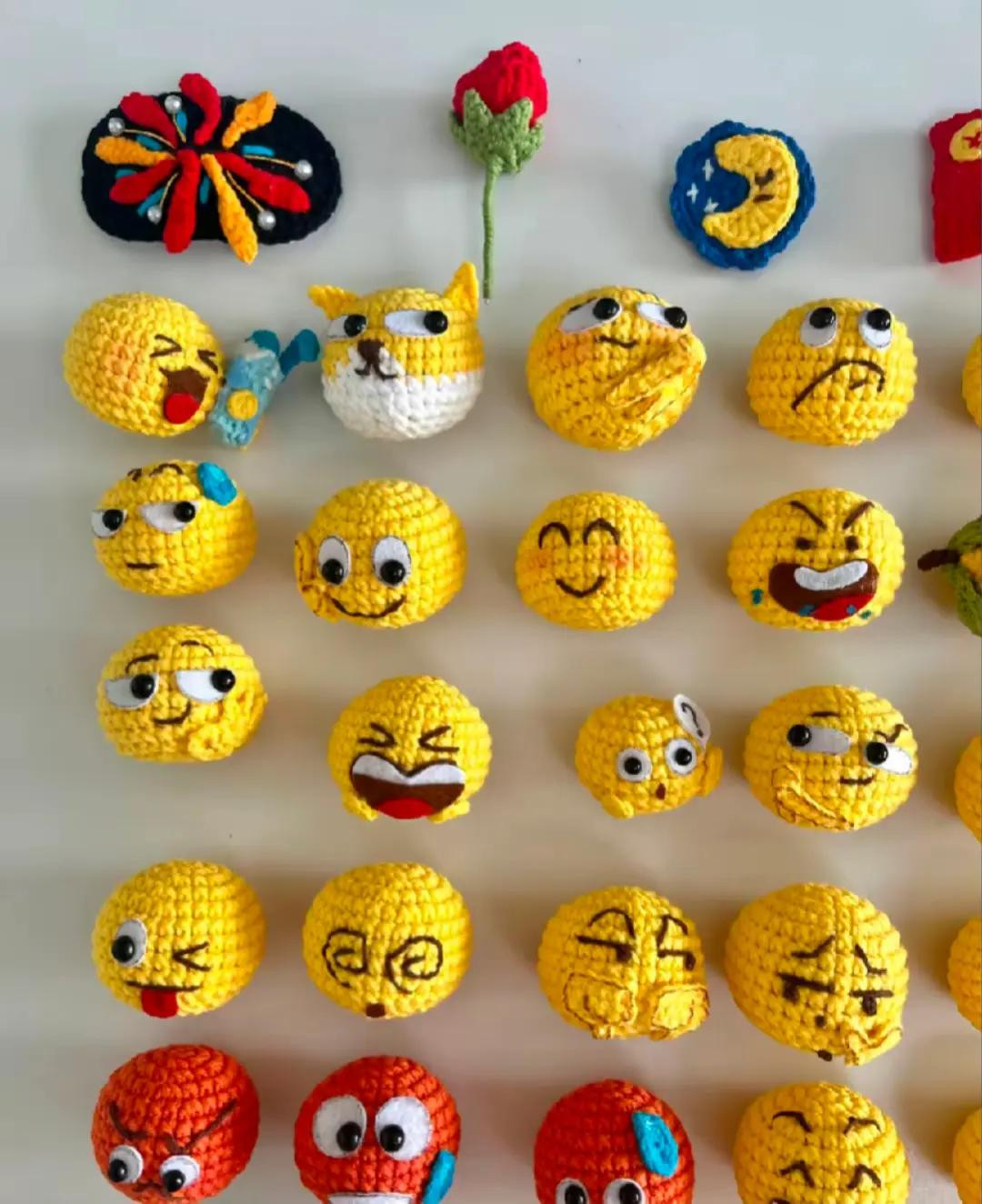 Crochet Emoji Collection: Expressive Faces in Vibrant Yarn Creations