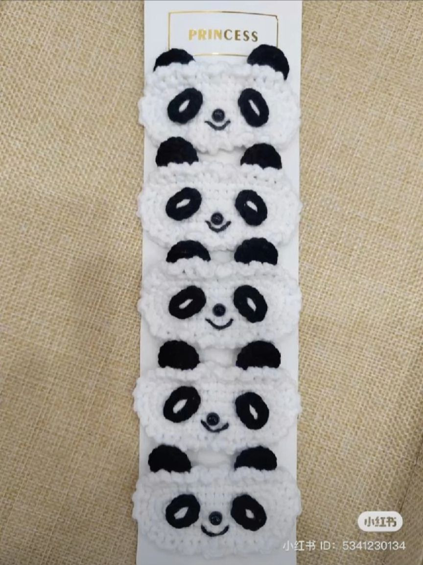 Crochet Floral Hair Clips with Red and White Petals