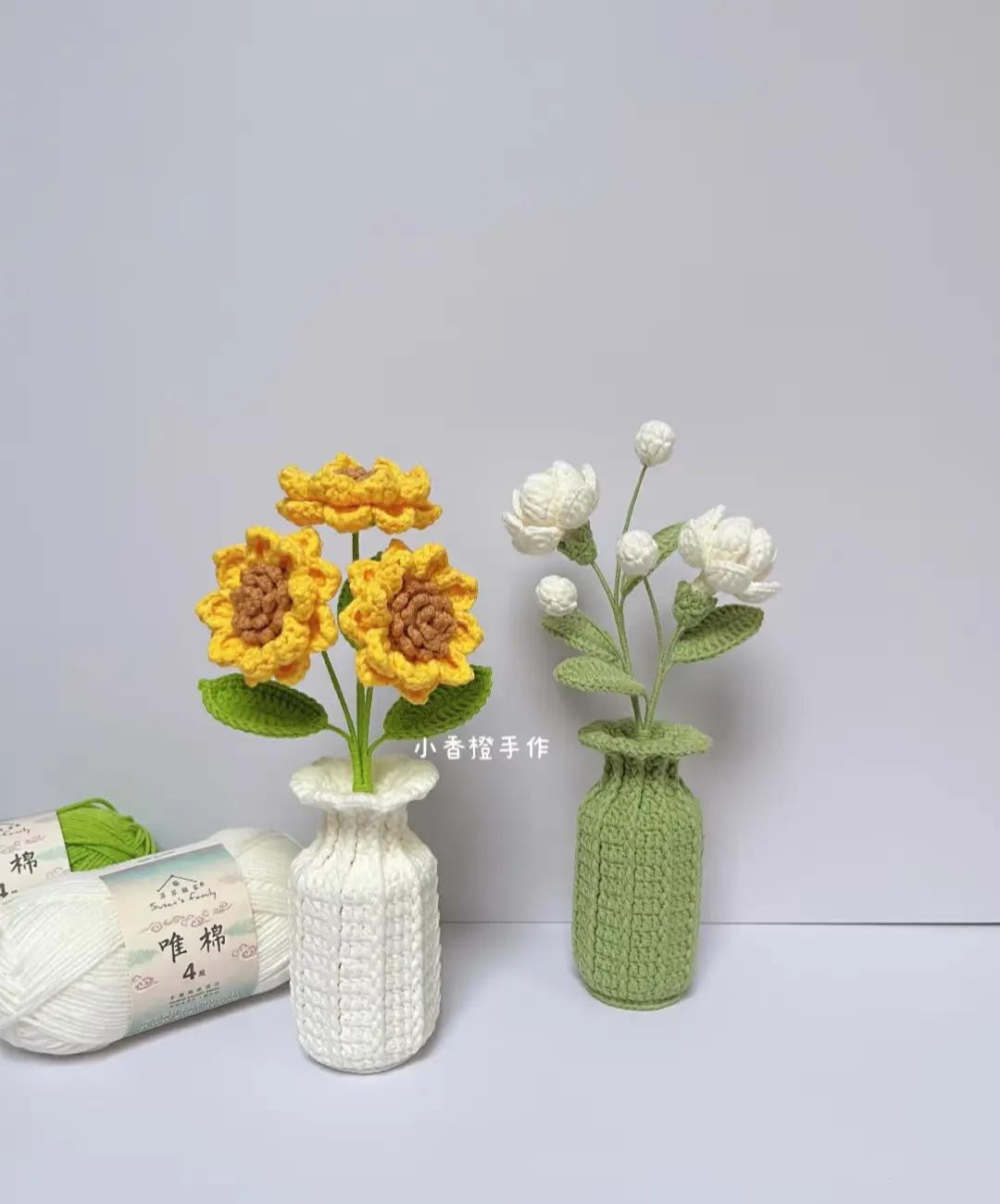 Crochet Flower Vases with Sunflowers and White Blooms
