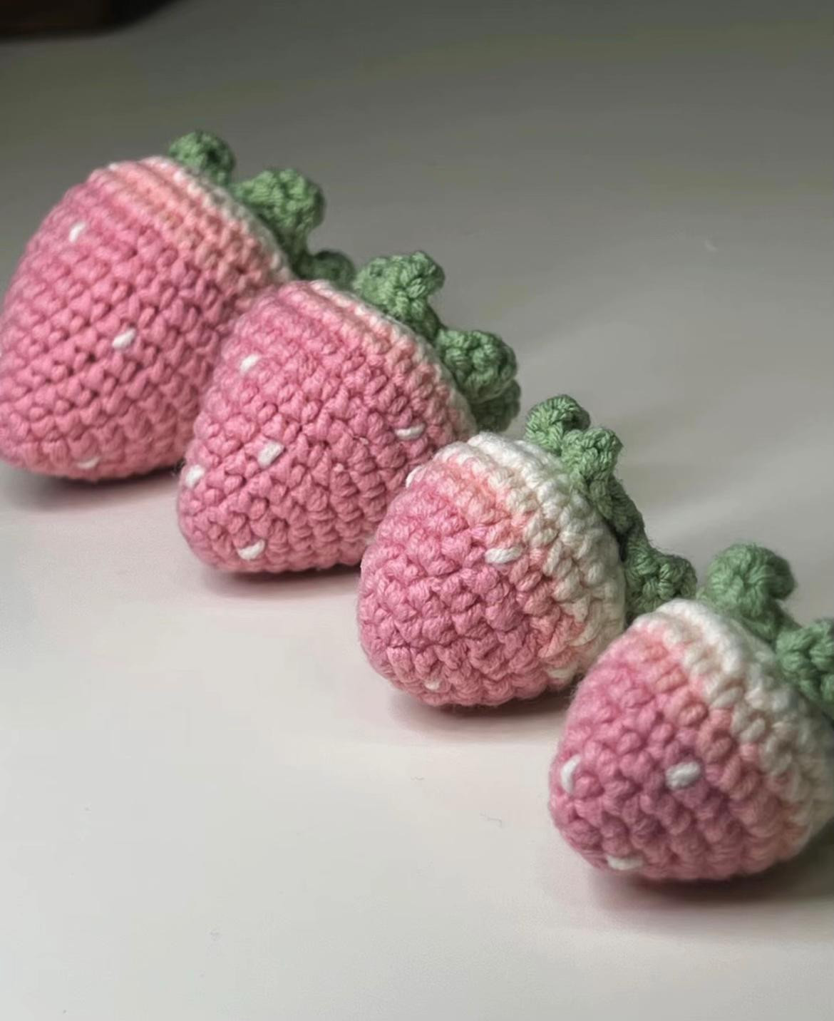 Crochet Pattern for a Cute Strawberry Amigurumi
