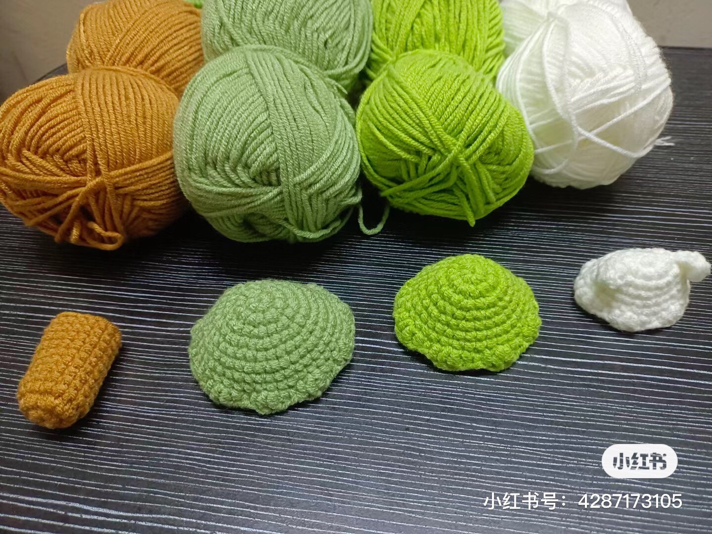 Crochet Pattern for Cute Bear Christmas Tree Ornament