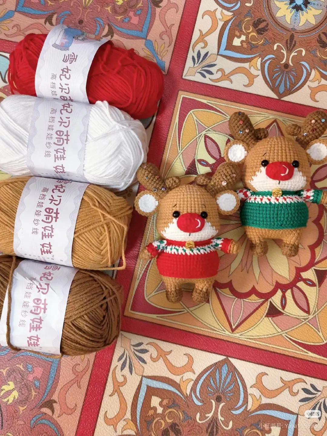 Crochet Reindeer Amigurumi Pattern for Christmas Decorations