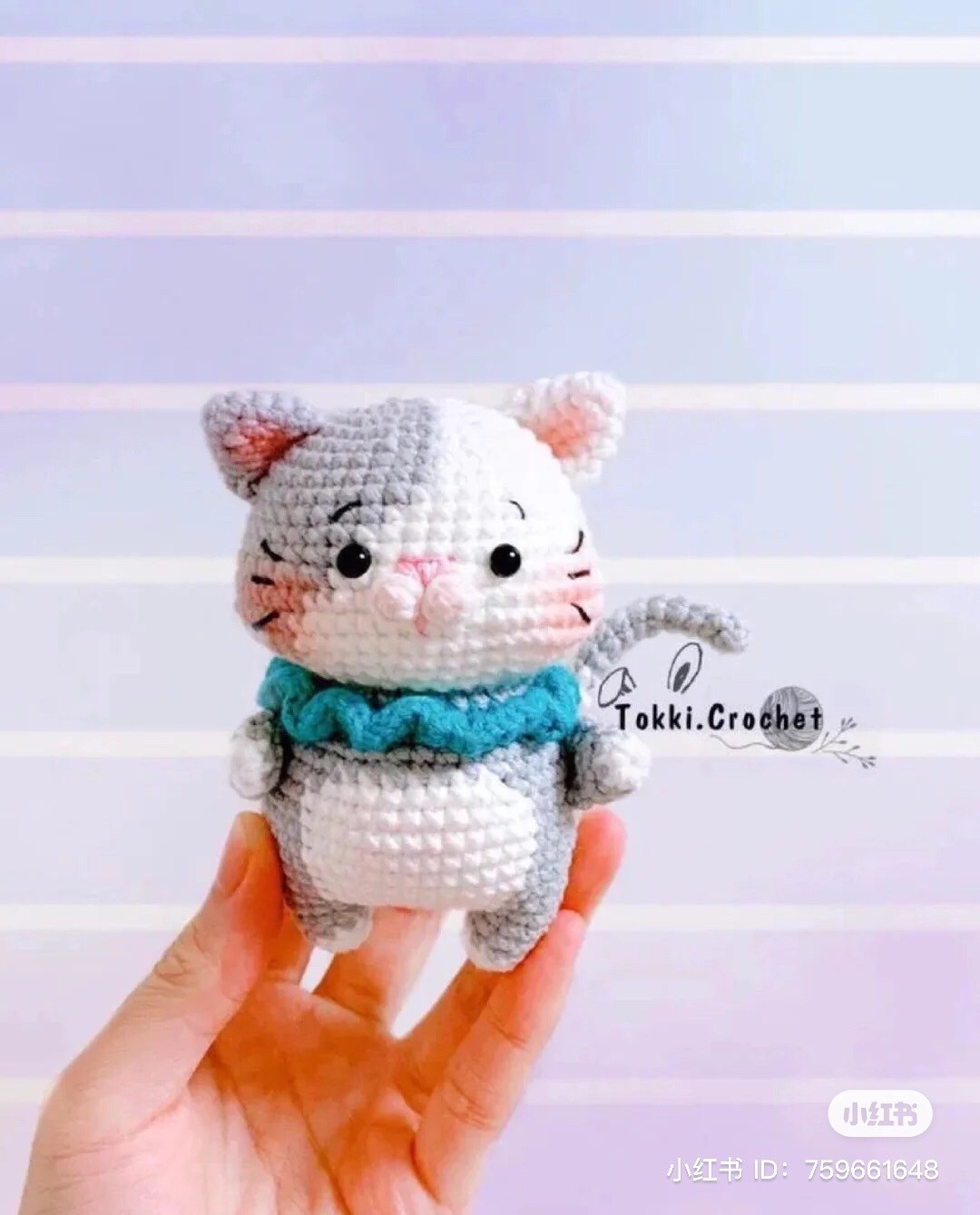 Crochet Santa Kitty with Festive Hat Pattern