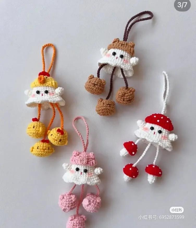 Crochet Strawberry Keychain with Cute Amigurumi Design