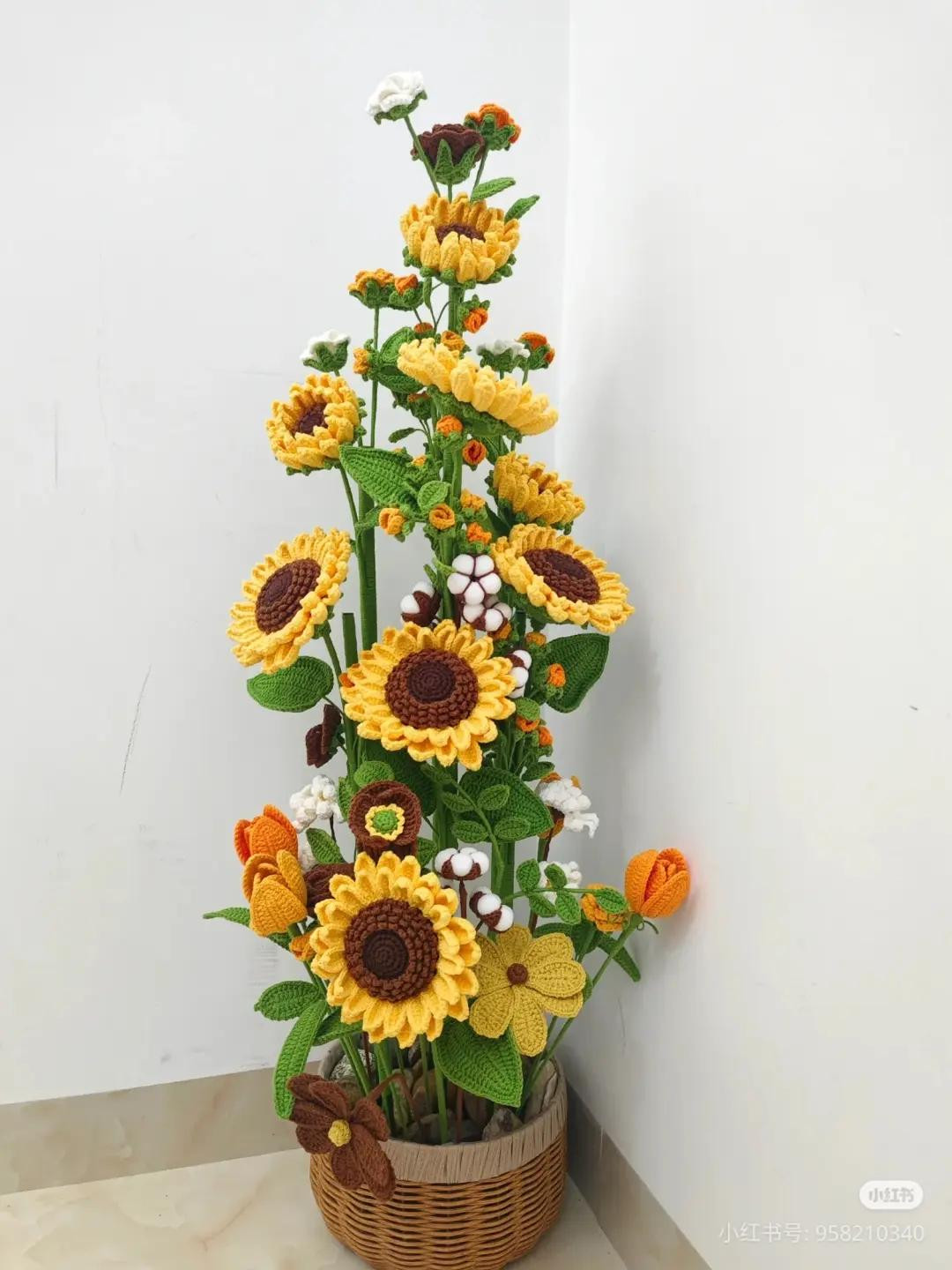 Crochet Sunflower Bouquet: A Stunning Handmade Floral Arrangement