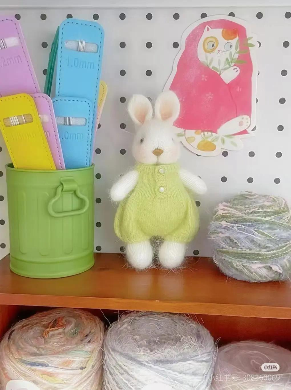 Cute Crochet Bunny in Green Dress Pattern