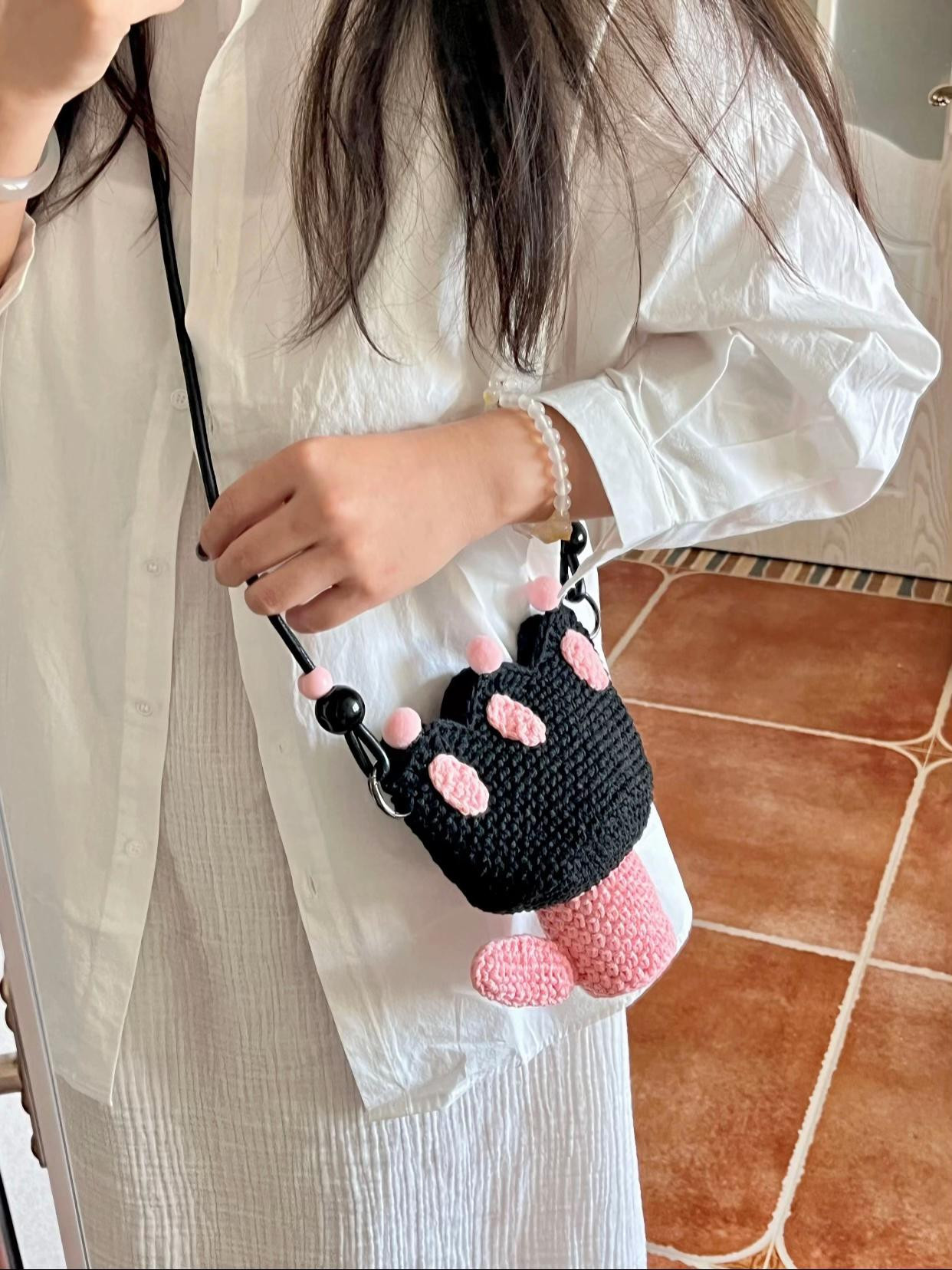 Cute Crochet Flower Bag with Beads for Stylish Outfits