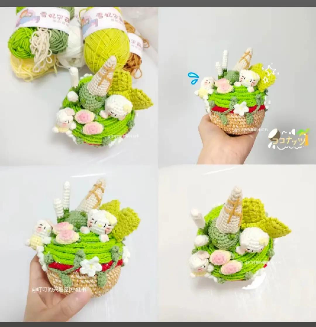 Cute Crocheted Hot Air Balloon with Animals Pattern