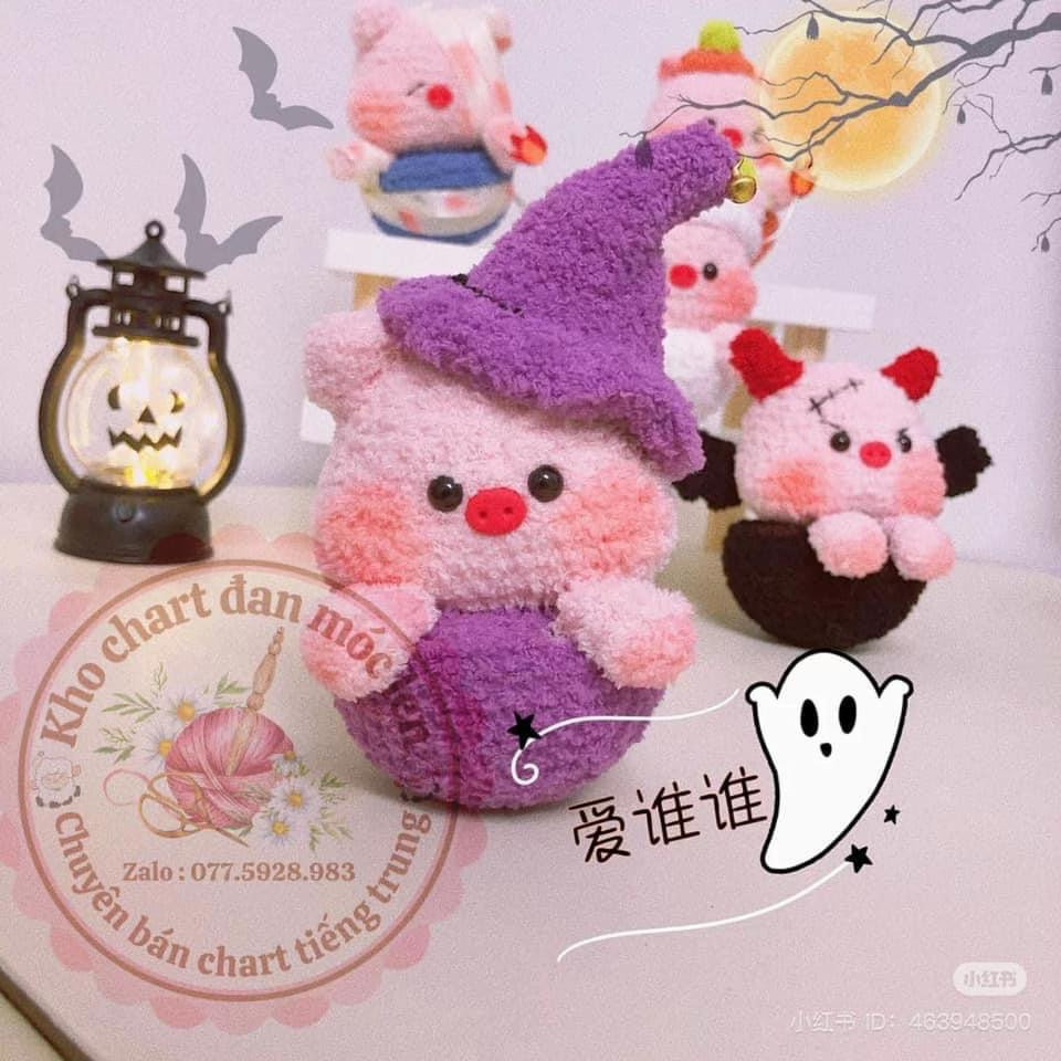Cute Halloween-Themed Crochet Pig Characters for Festive Decoration