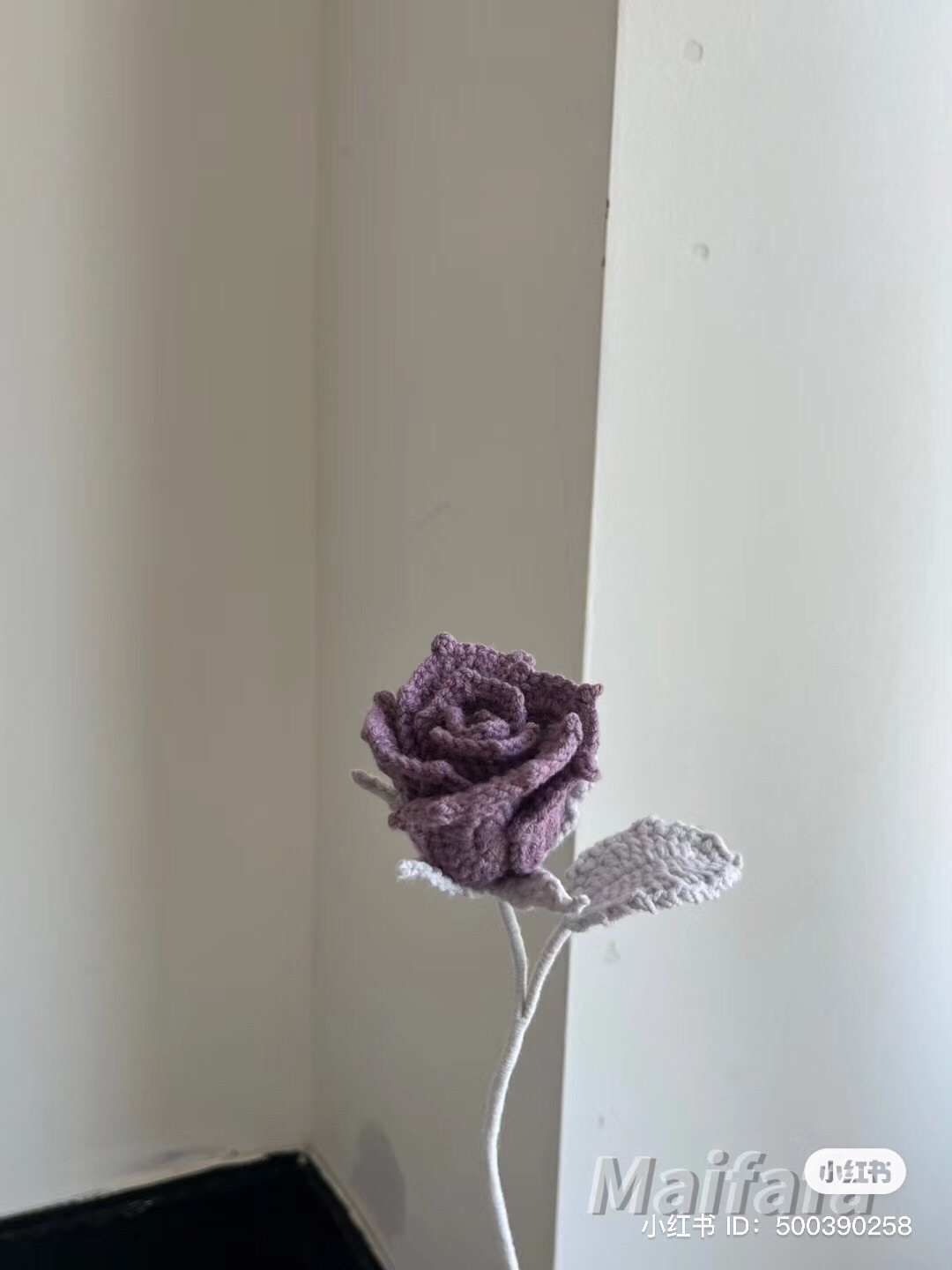 Elegant Crochet Rose Pattern for Creative Crafting