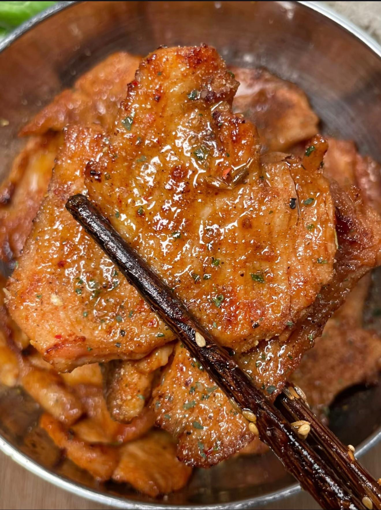 Gà Áp Chảo Sốt Orleans Đậm Đà Ngũ Vị Hương