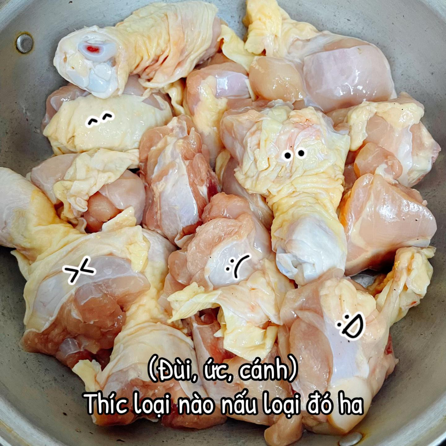 GÀ NẤU CAY HÀN QUỐC