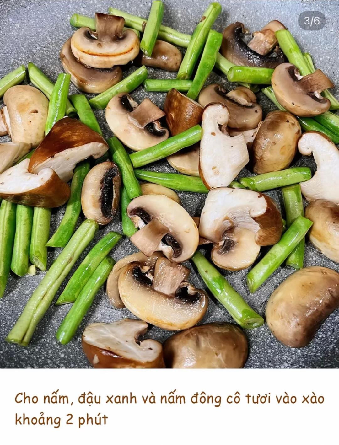 Gà Xào Nấm Thơm Ngon Đậm Đà