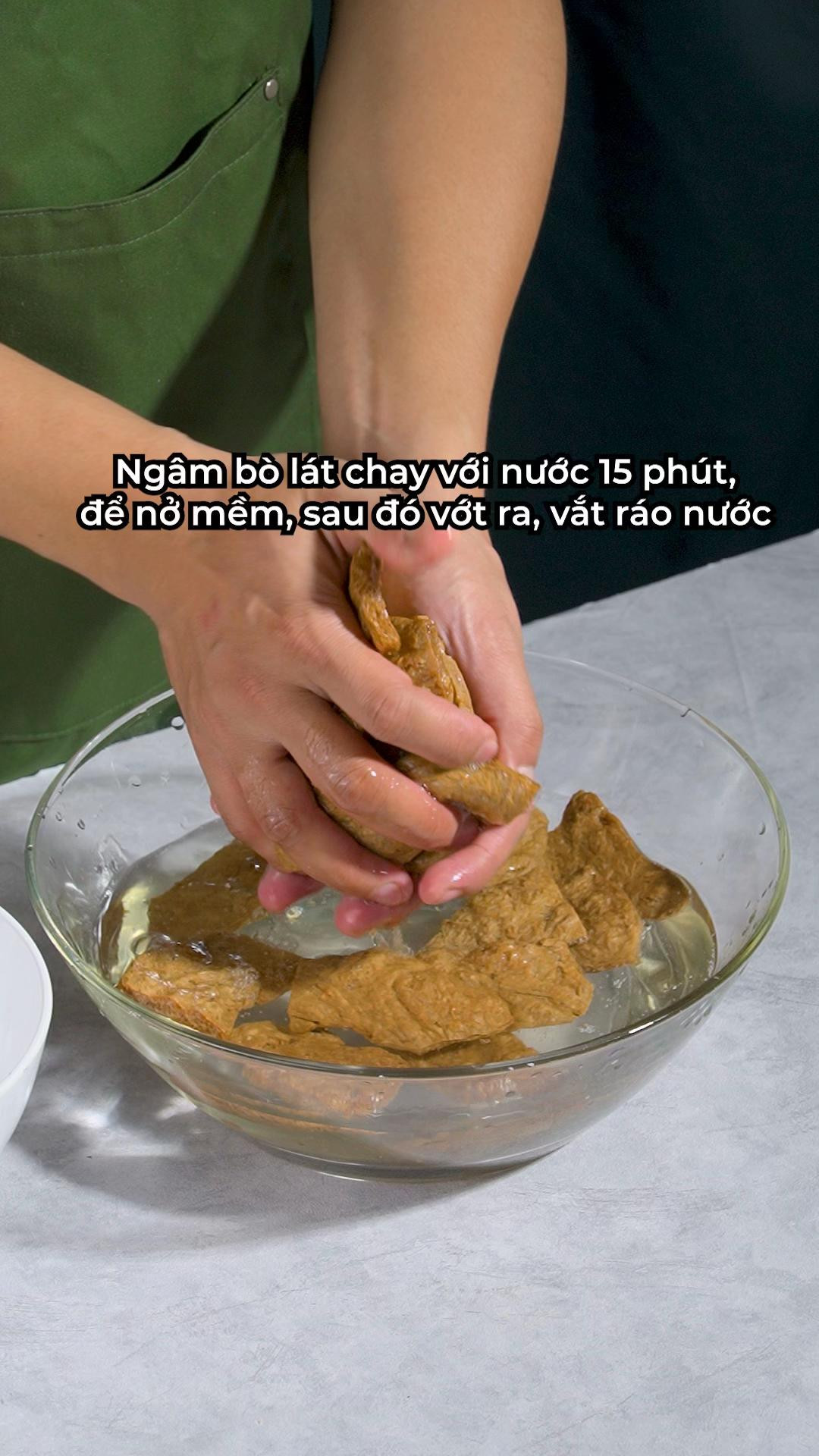 Gỏi Cuốn Lá Lốt Chay Đậm Đà Bơ Đậu Phộng