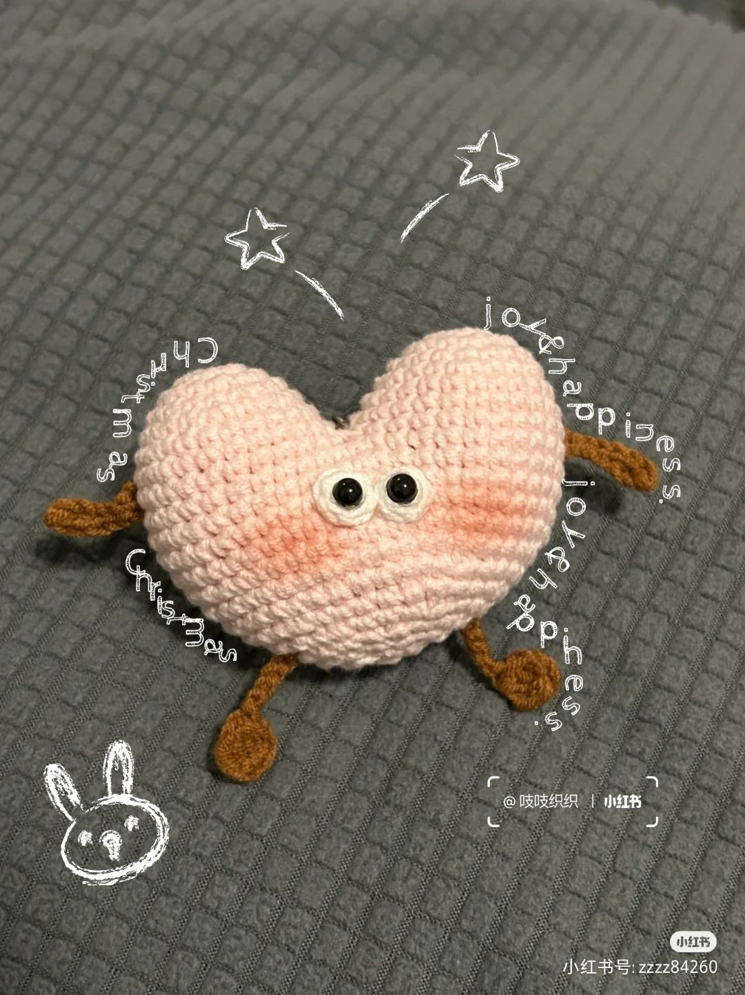 Hướng dẫn móc len trái tim dễ thương với đôi mắt to