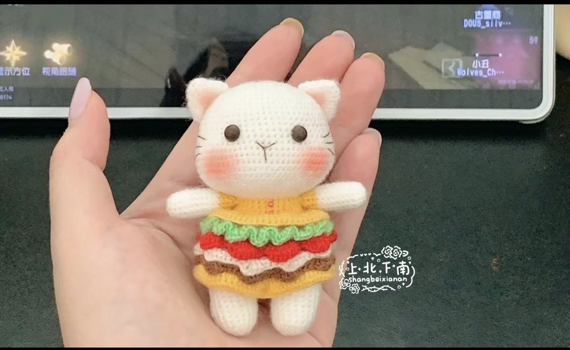 Mèo hamburger