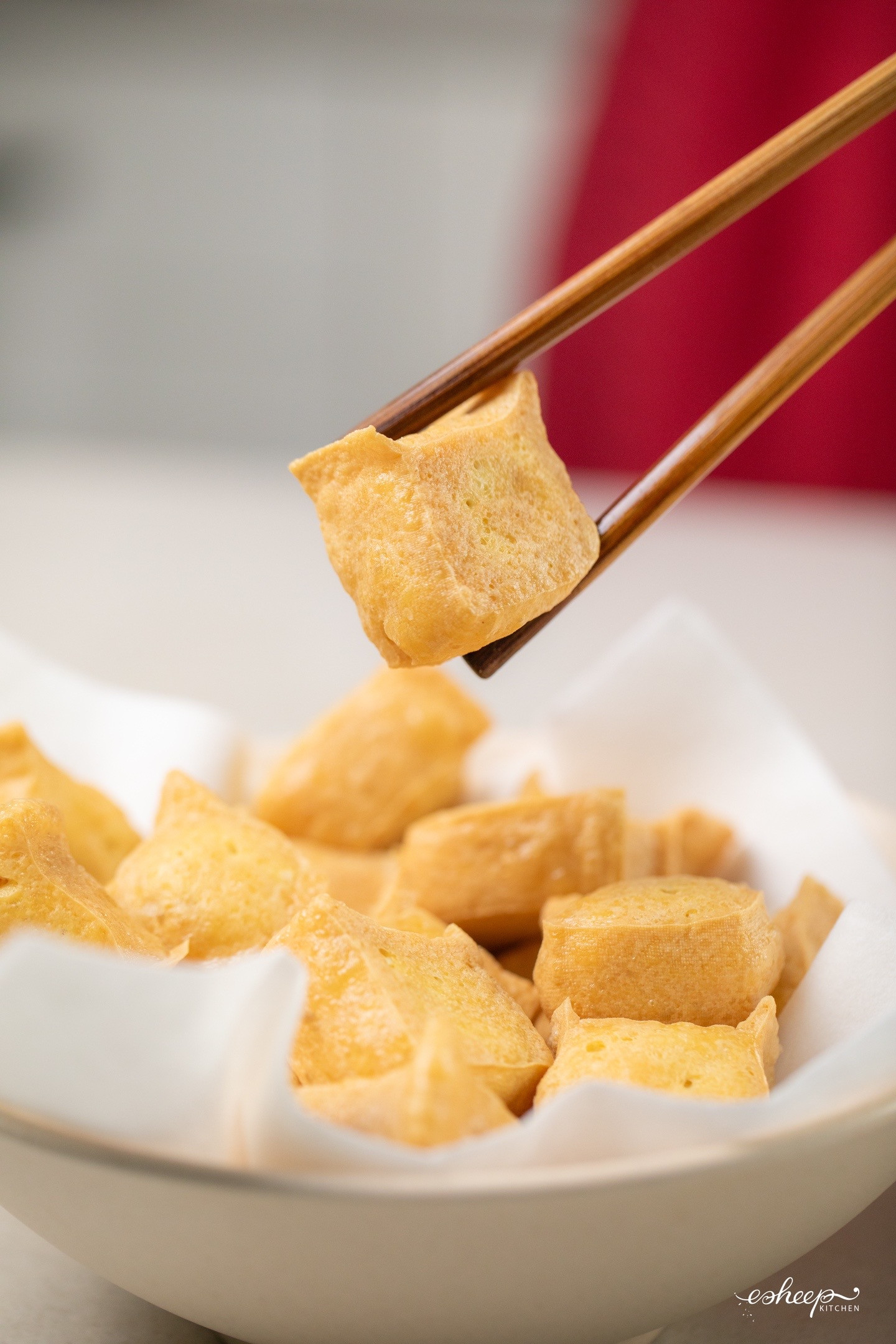 MẸO HAY LÀM MÓN CHAY LÀNH: ĐẬU PHỤ RIM DỨA CỰC NGON!