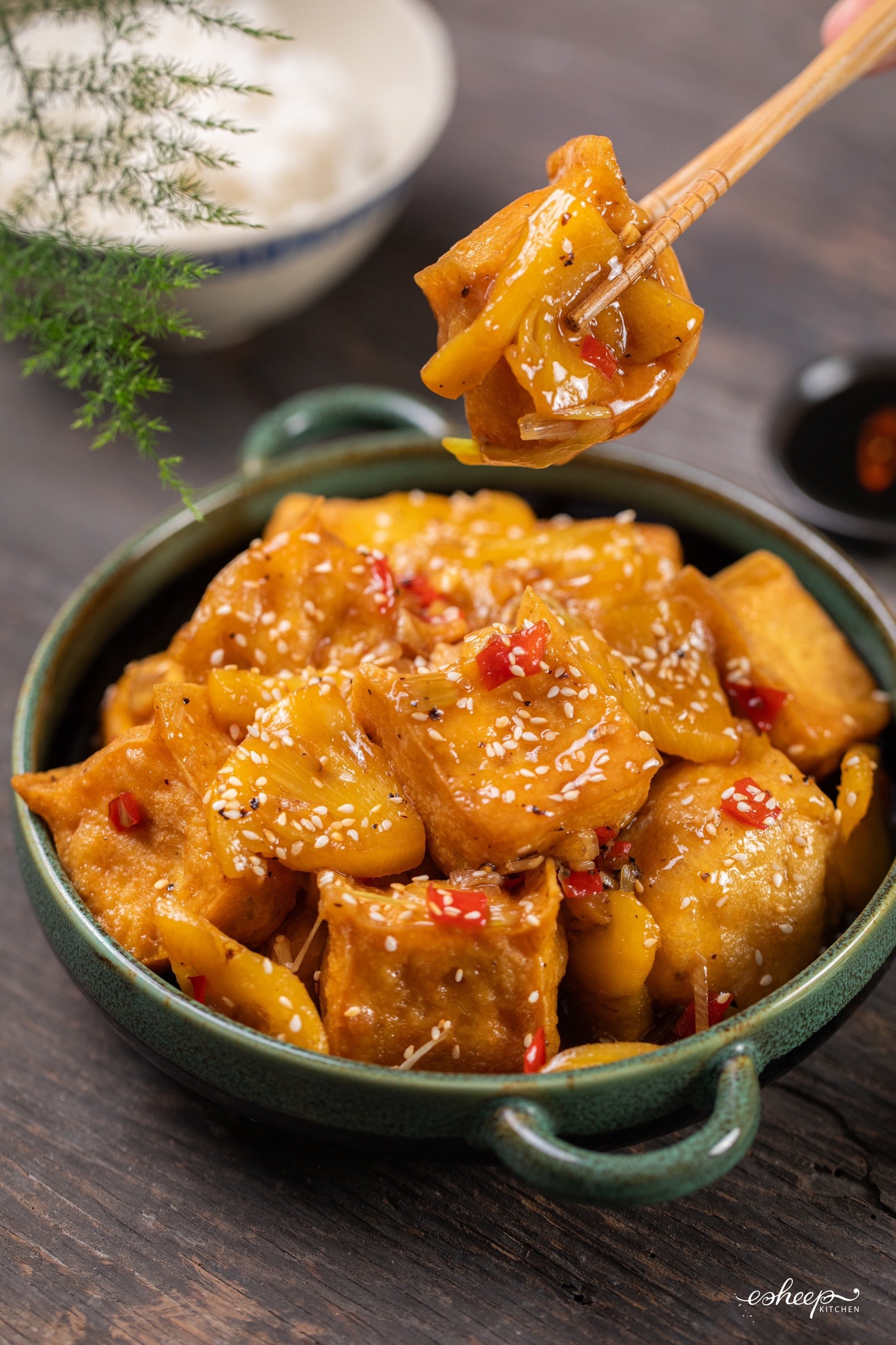 MẸO HAY LÀM MÓN CHAY LÀNH: ĐẬU PHỤ RIM DỨA CỰC NGON!