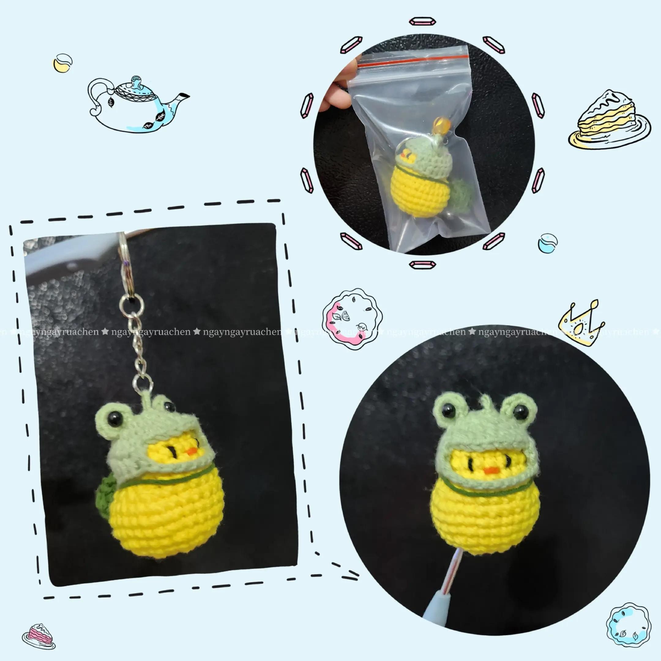 Móc len chú gà vàng đội nón ếch dễ thương