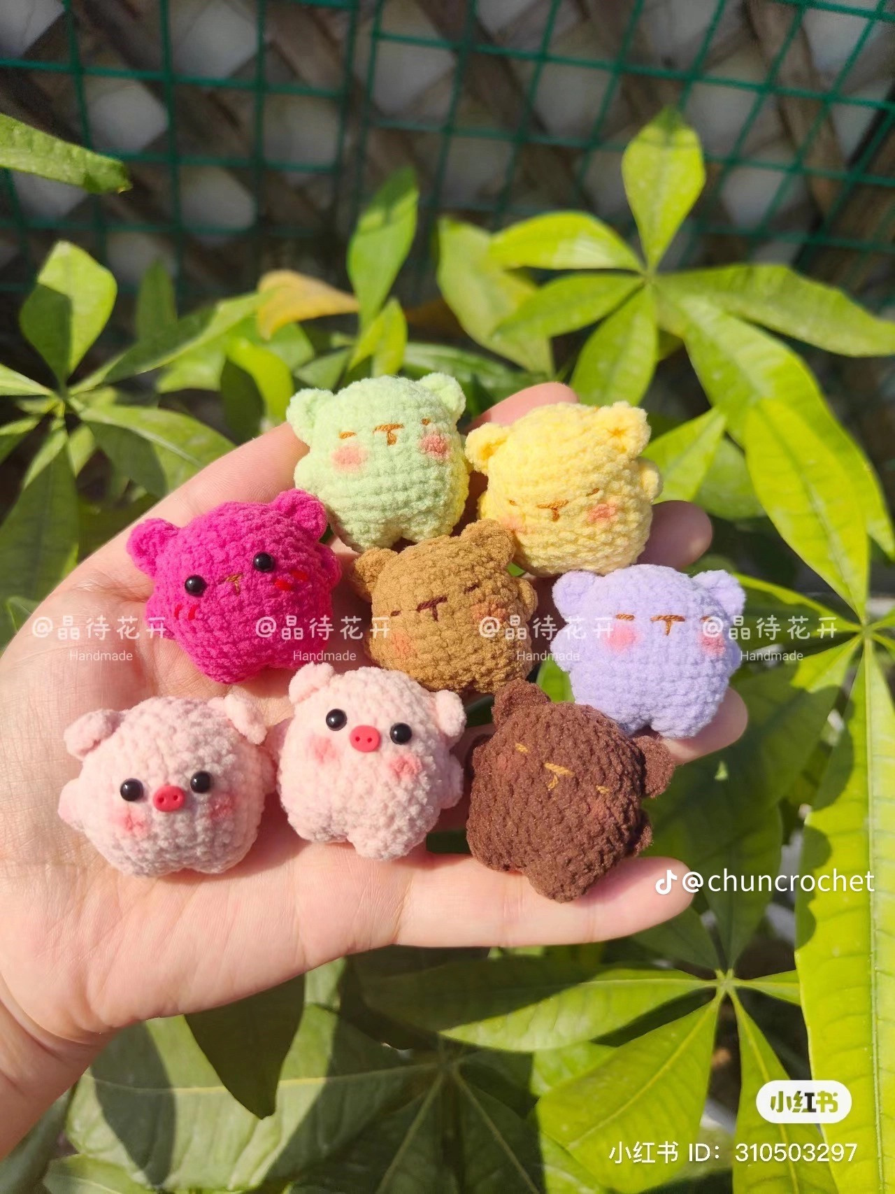 Móc len gấu nhỏ dễ thương cầm tay, hướng dẫn chi tiết cho người mới