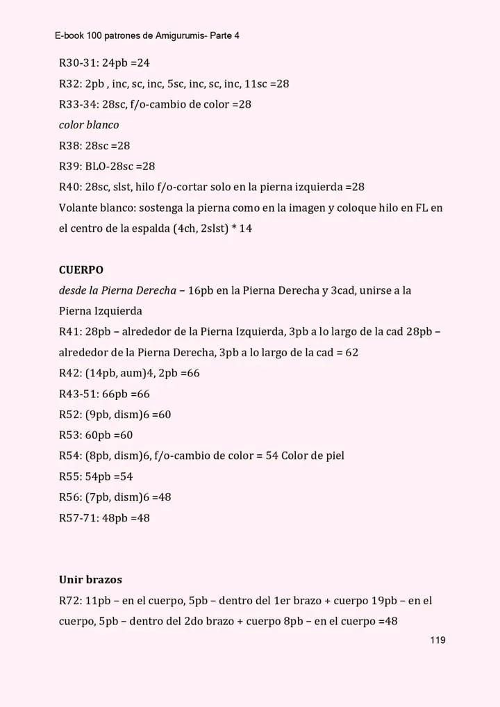 Muñeca de ganchillo con vestido y sombrero elegante