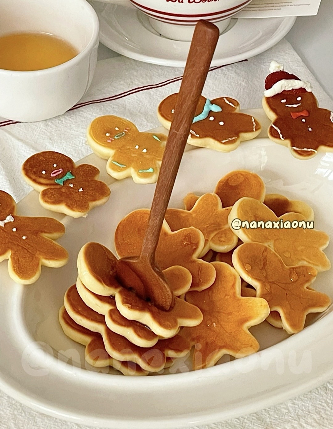 Pancake Giáng Sinh Hình Người Tuyết Ngọt Ngào