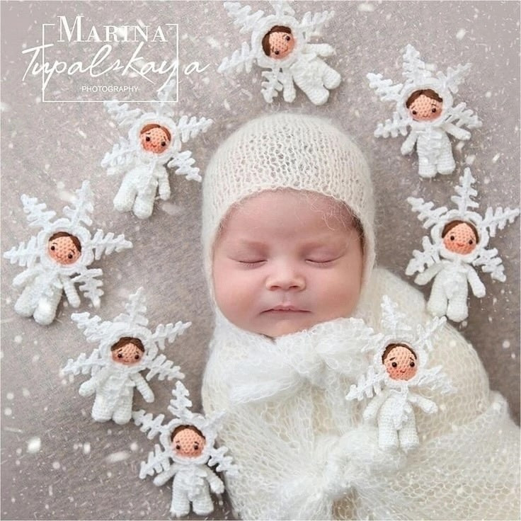 Схема вязания рождественских снежинок с лицами детей