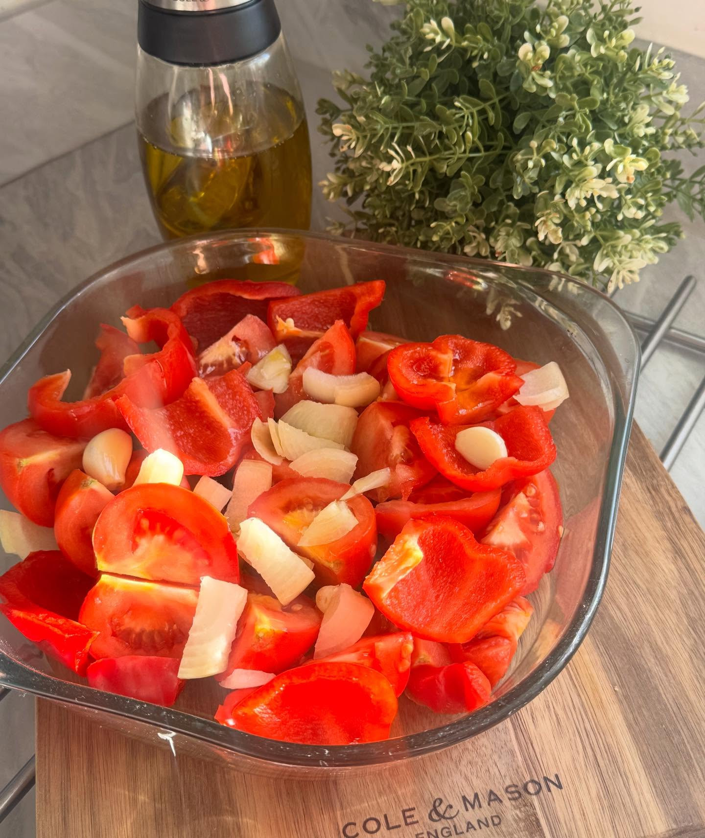 Smoky Roasted Tomato & Red Pepper Delight